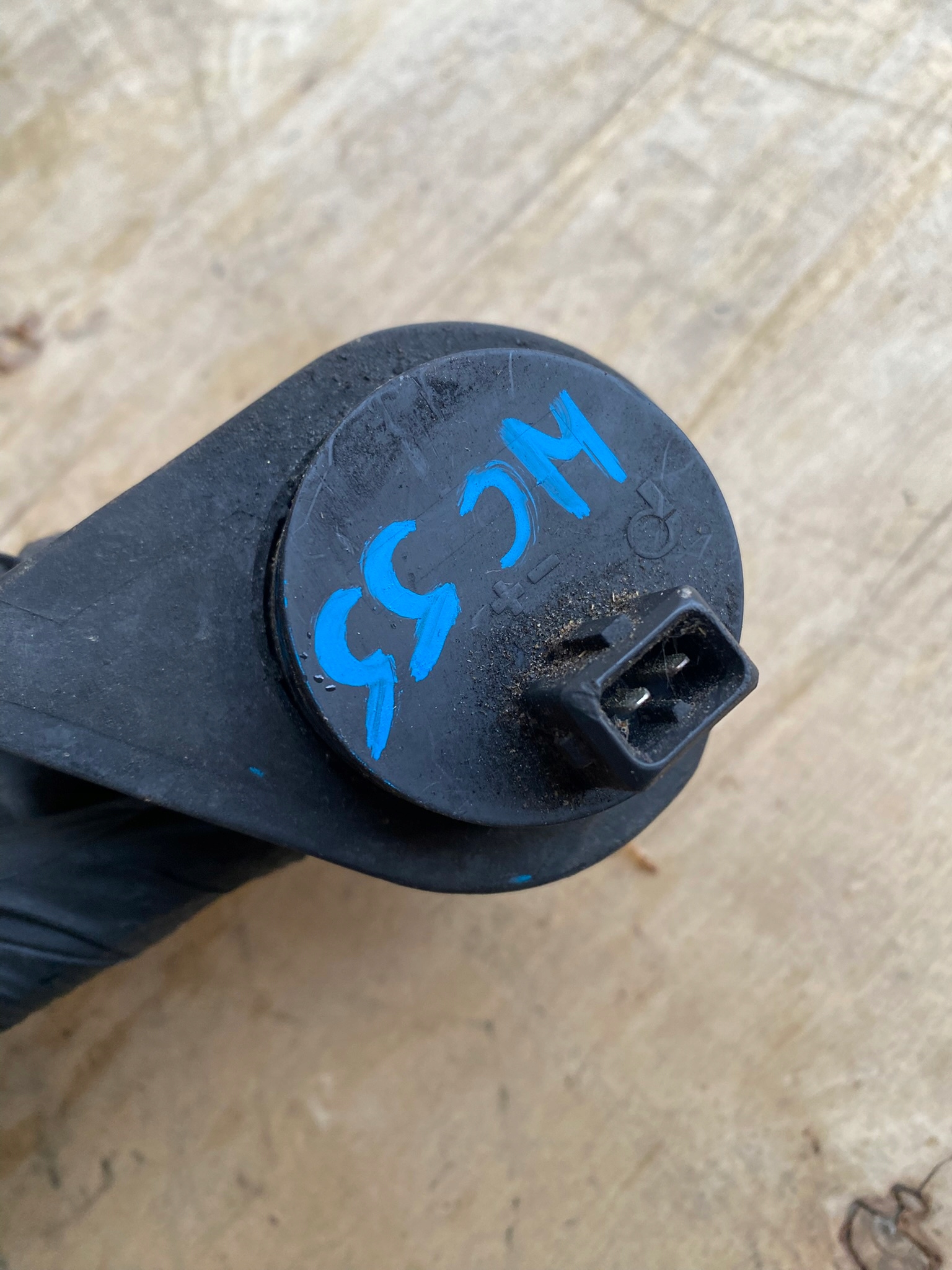dodatkowa vízpumpa bmw e39