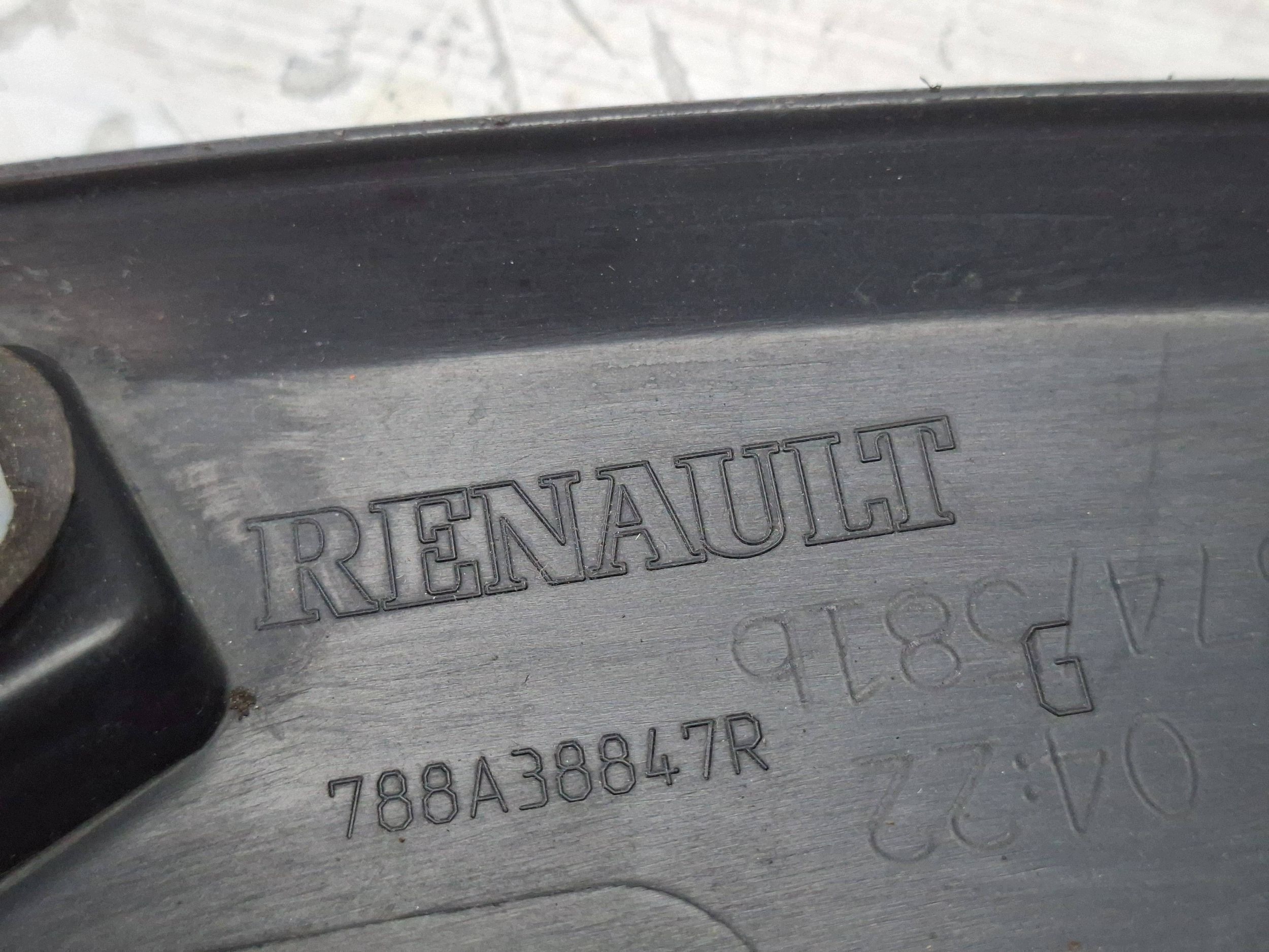 modanatura parafango sinistra posteriore 788A38847R RENAULT CAPTUR e 2013