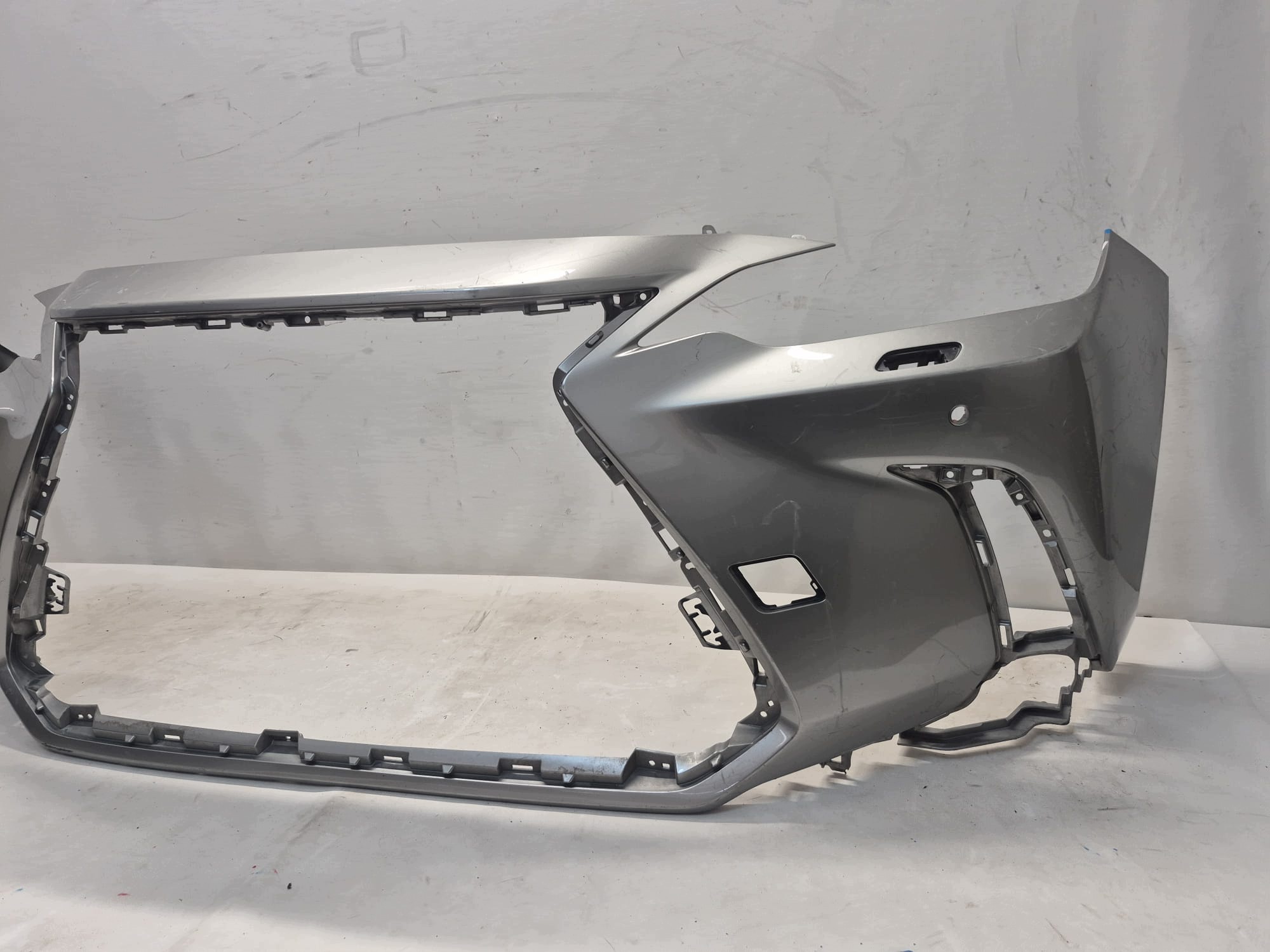 LEXUS NX II 2 21-> bumper front front washer PDC