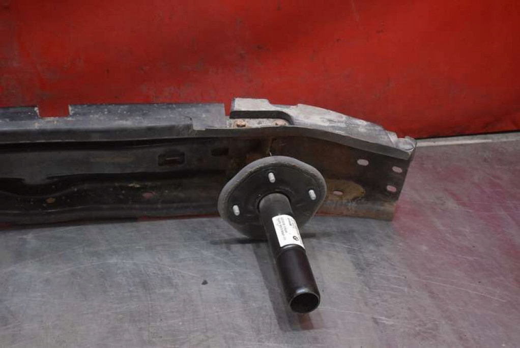 bumper support rear part rear pillar BMW Z4 E85 02-05