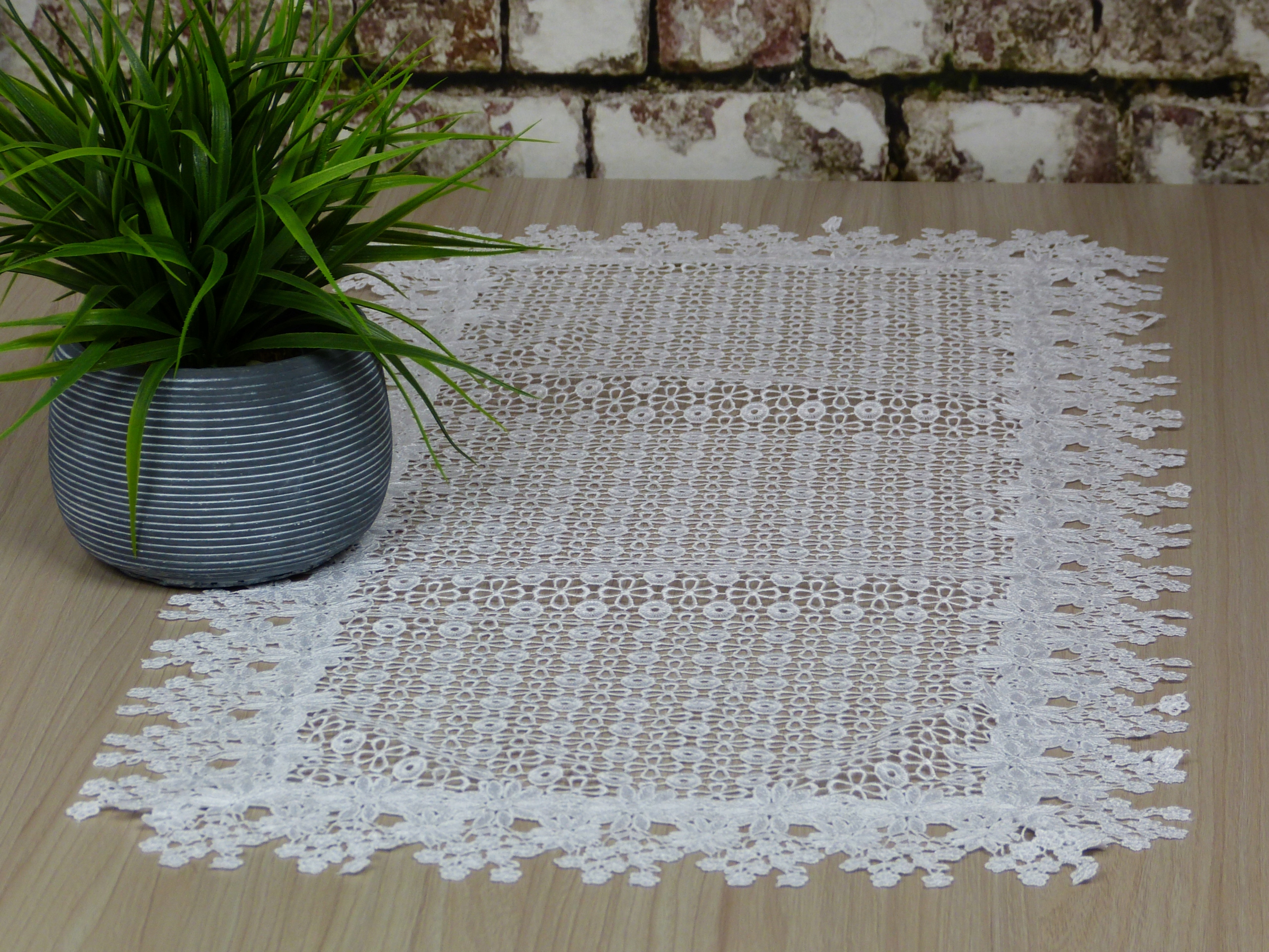 

Bieżnik serweta z gipiura 40x90cm biały prostokąt