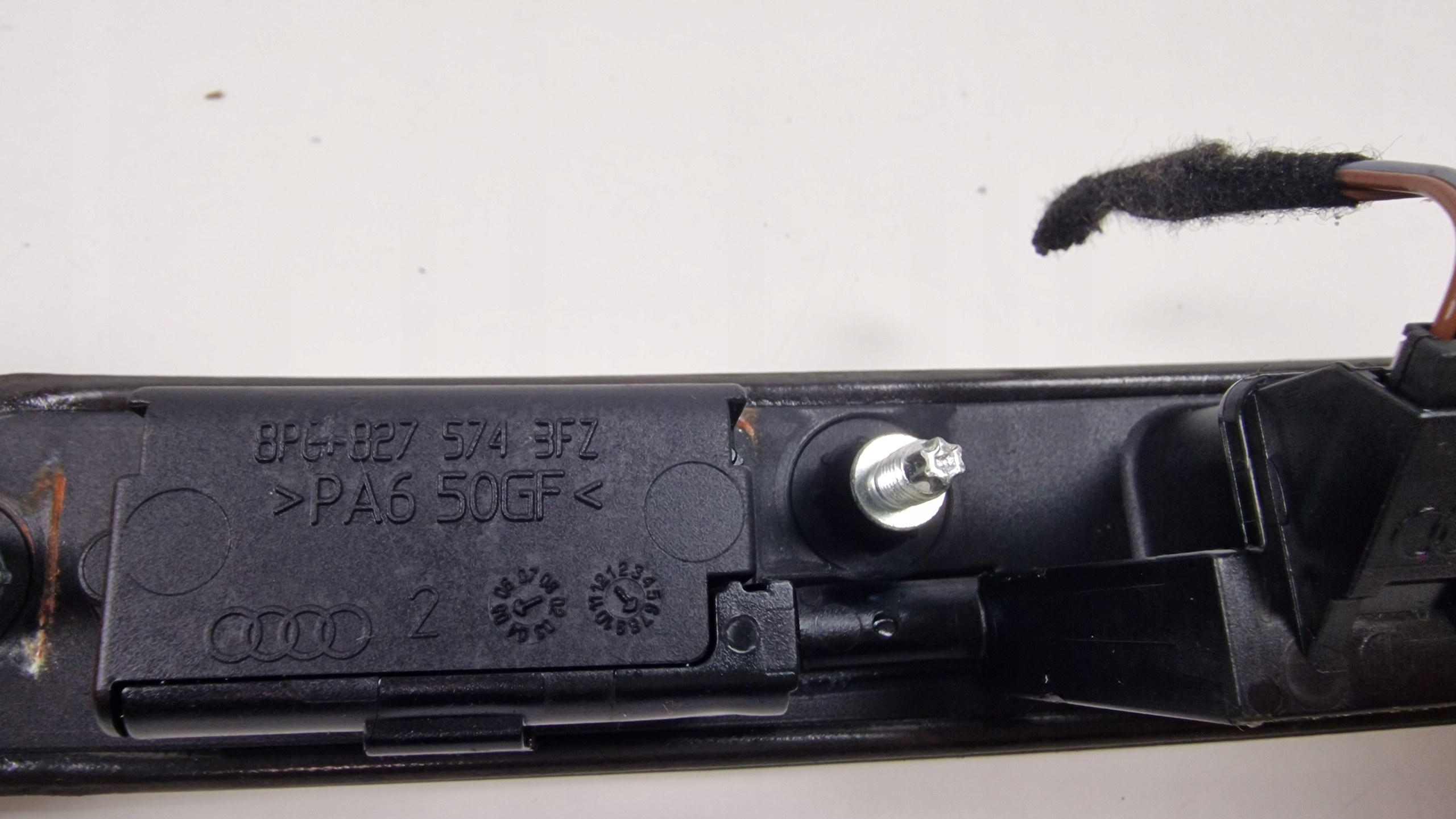 AUDI A3 MIKROSTYK button bonnet moulding 8P4827574