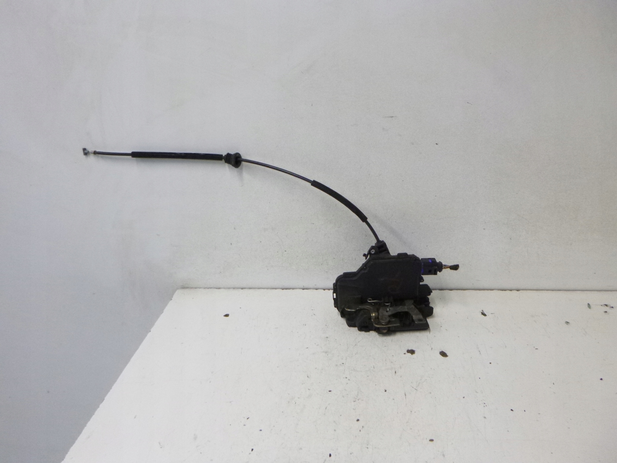 lock door rear part right Skoda Fabia 2001 sedan