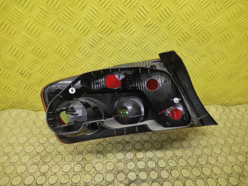 PEUGEOT 407 light right rear part 9687123980