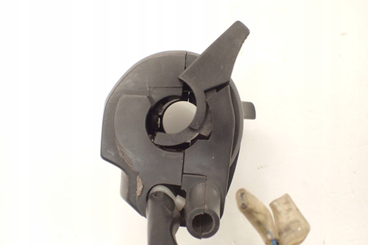 Yamaha YZF R6 98-02 Przełącznik lewy Producent Yamaha OE