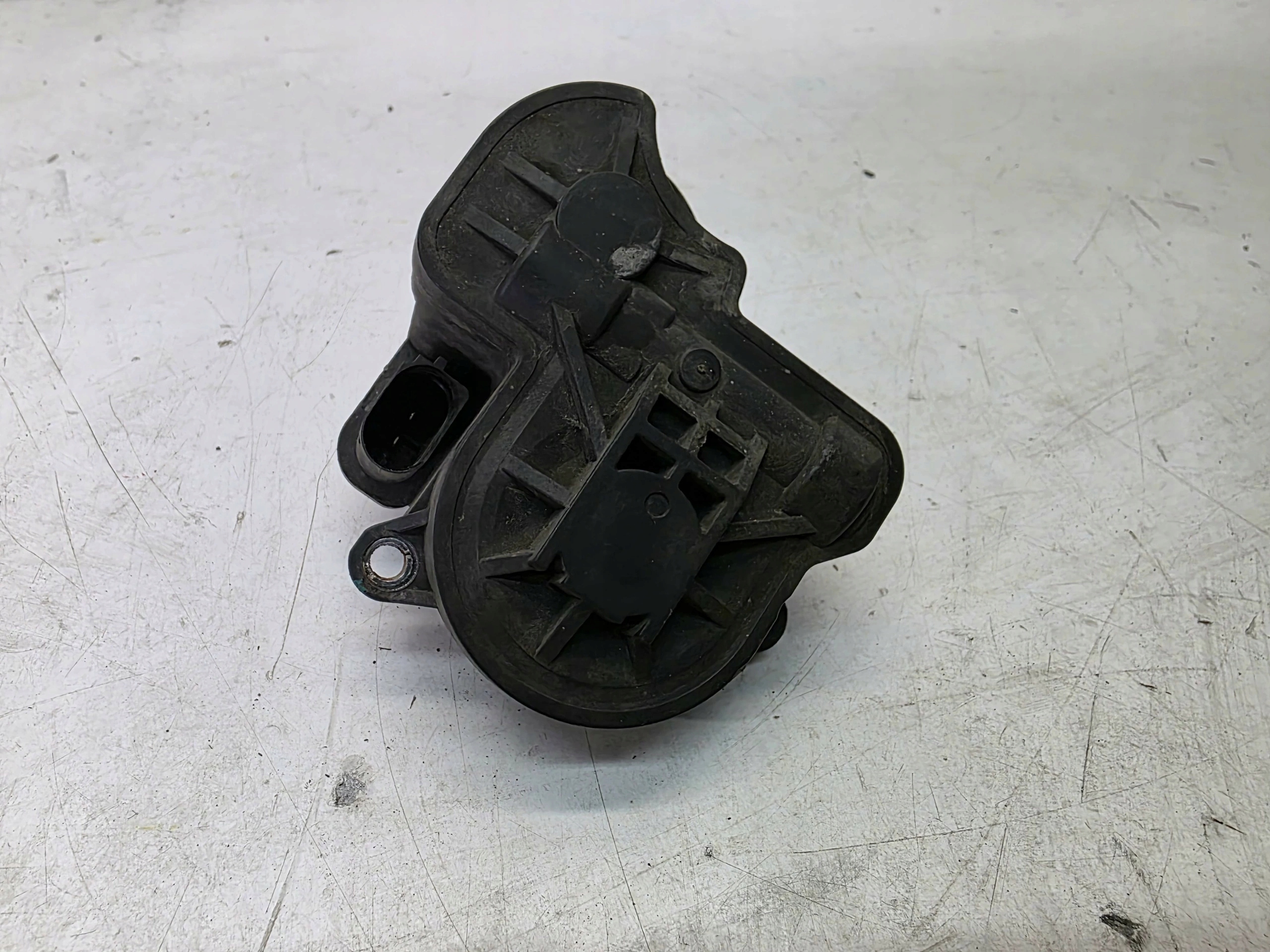 mini motor electric brake left AUDI A3 8V VW 8V0998281