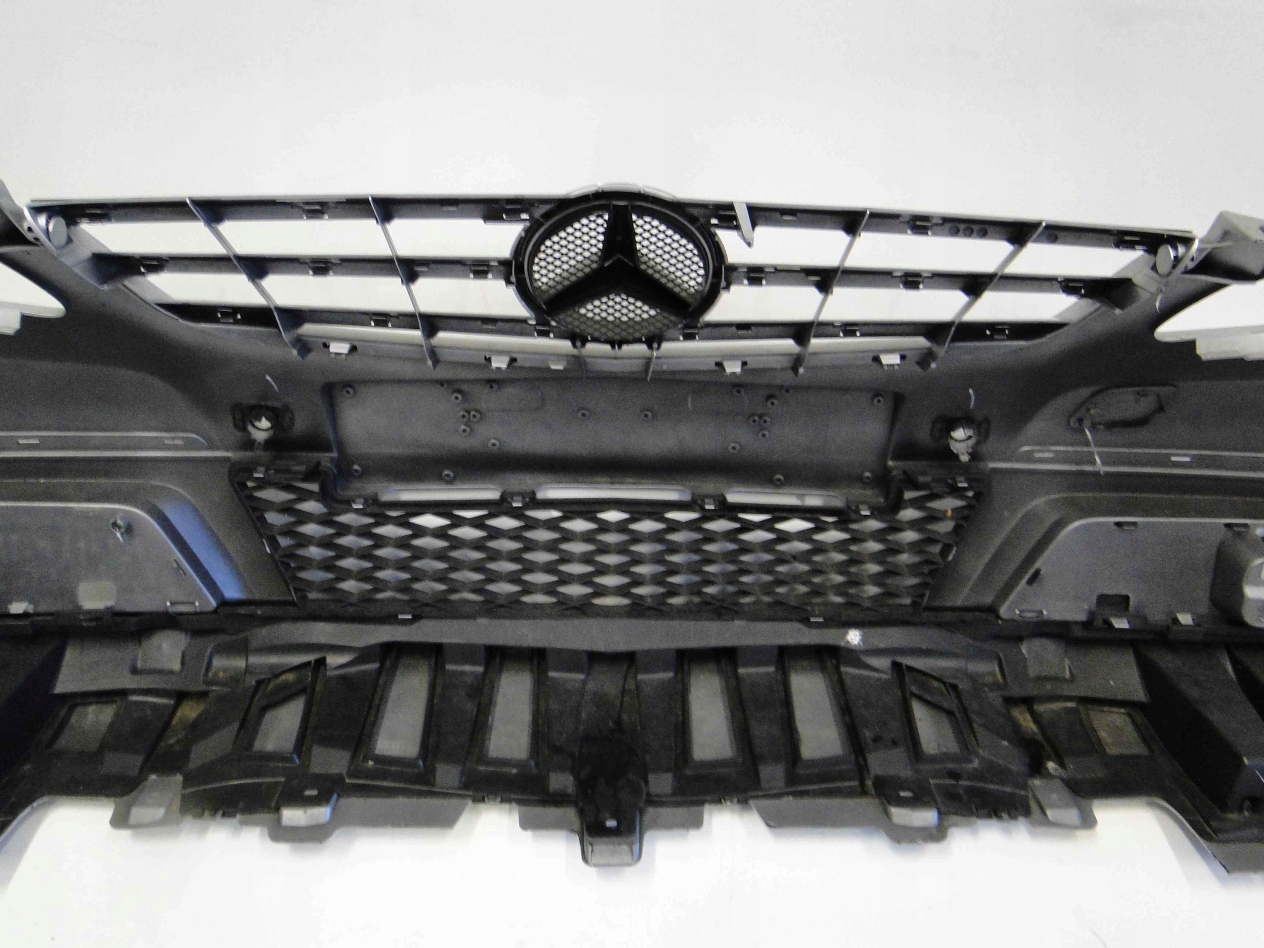grid of a bumper front MERCEDES A 169 A1698850224