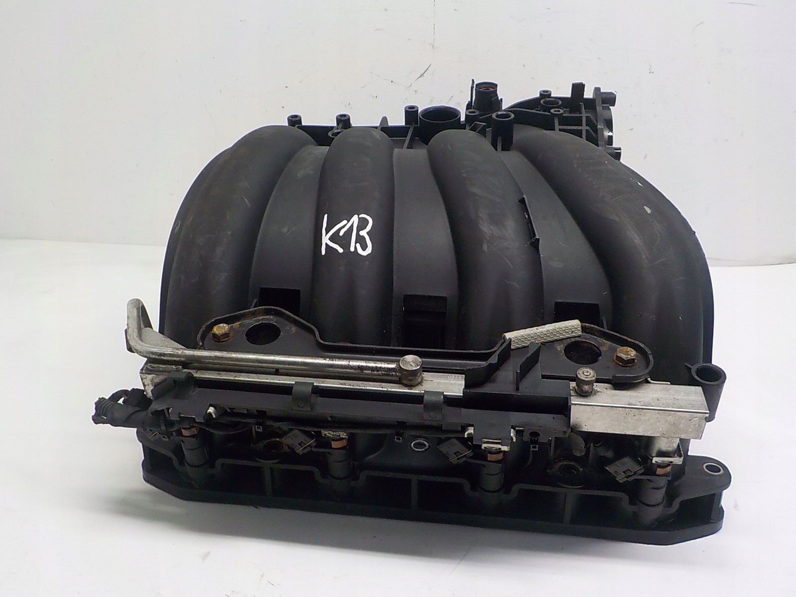 BMW 1 E87 3 E90 N45B16 intake manifold 7560229