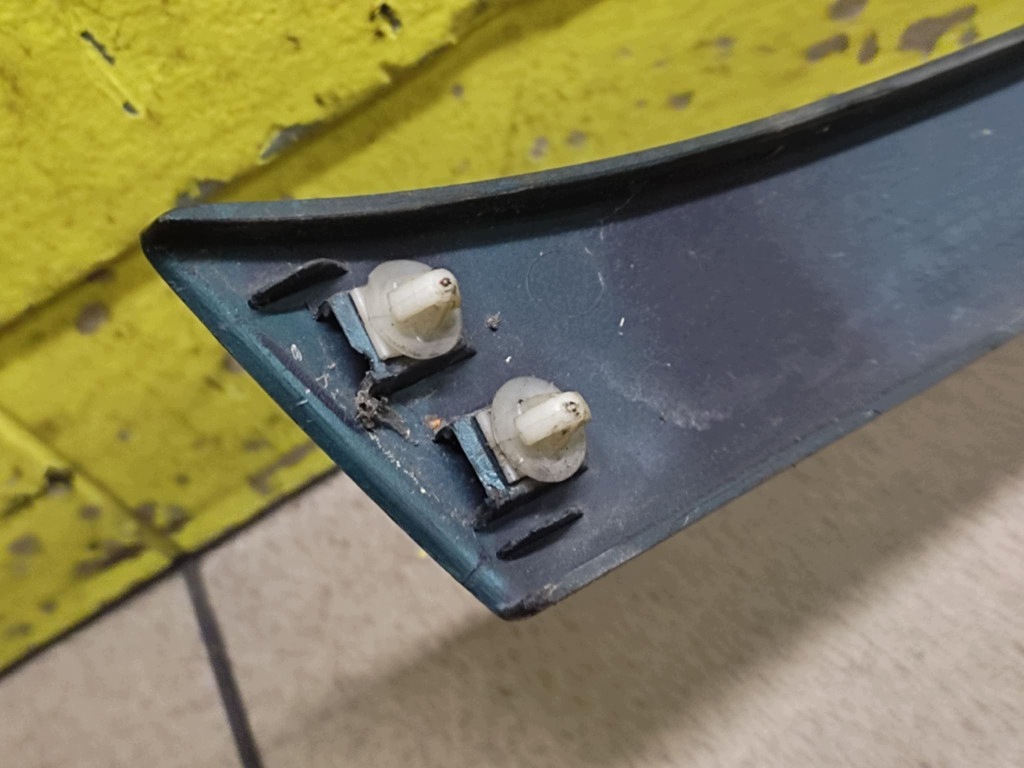 PEUGEOT 206 grille 9628934280