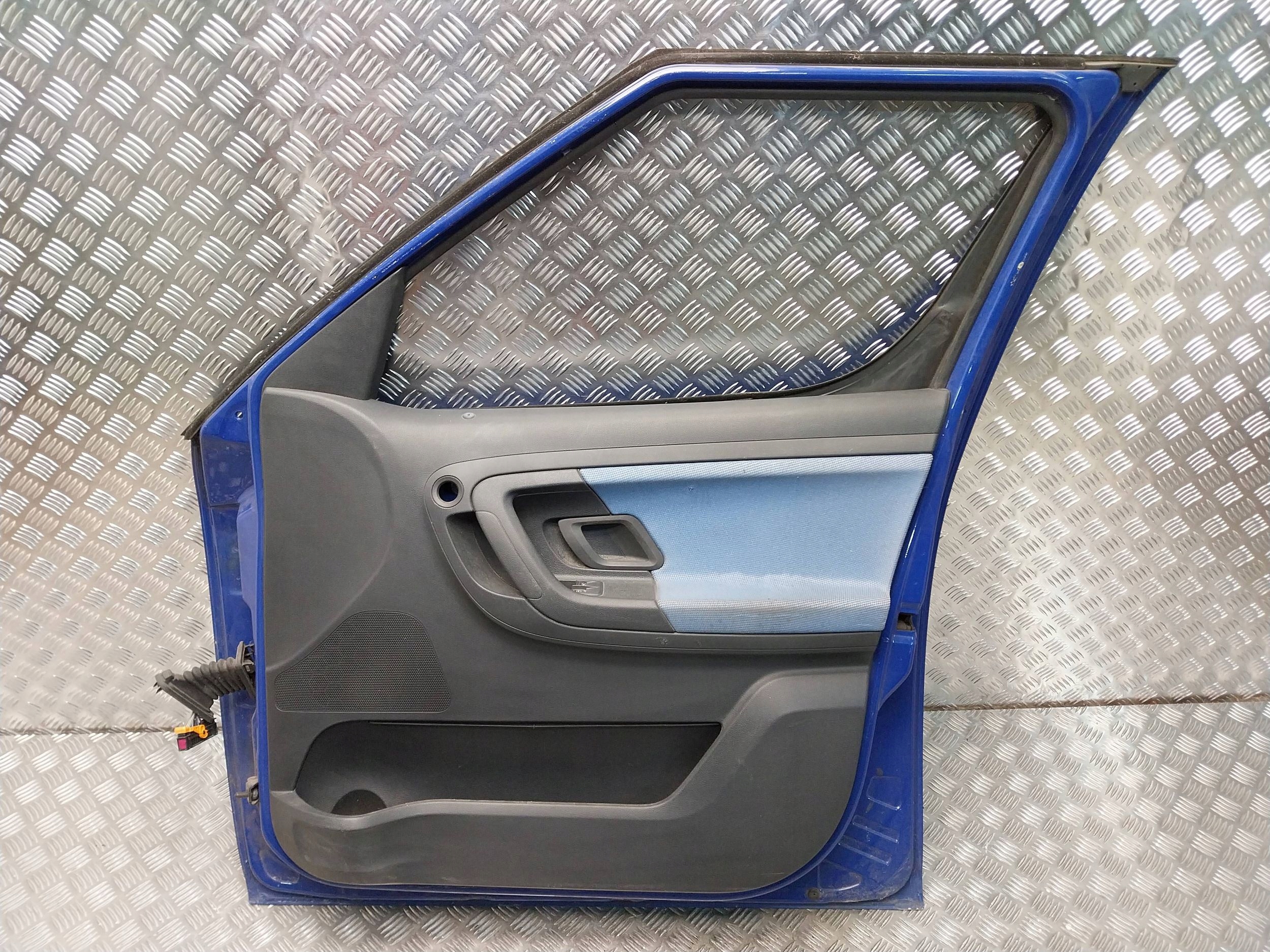 door front right SKODA ROOMSTER 06