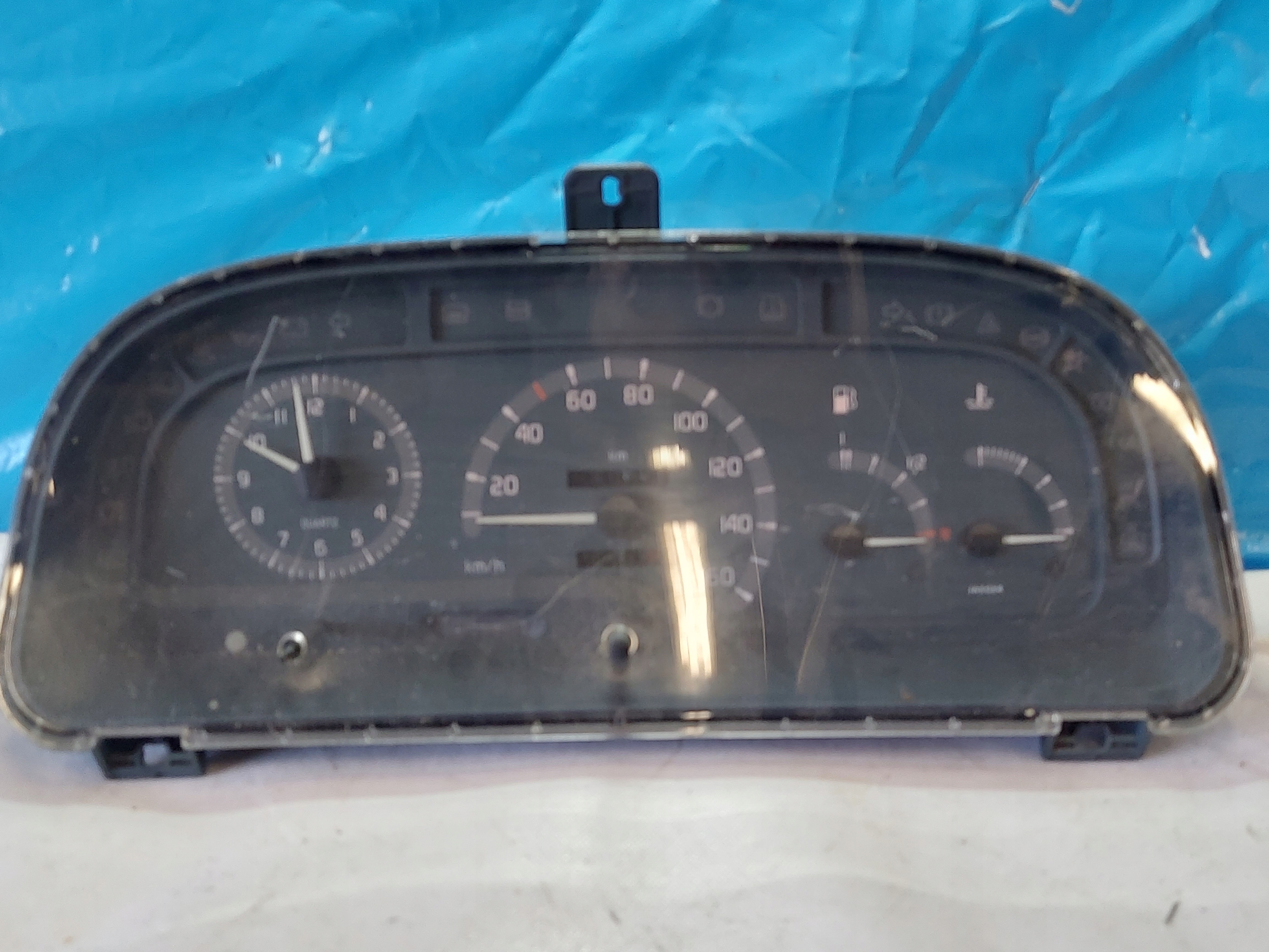 dials clock OPEL ARENA DIESEL 7700308313