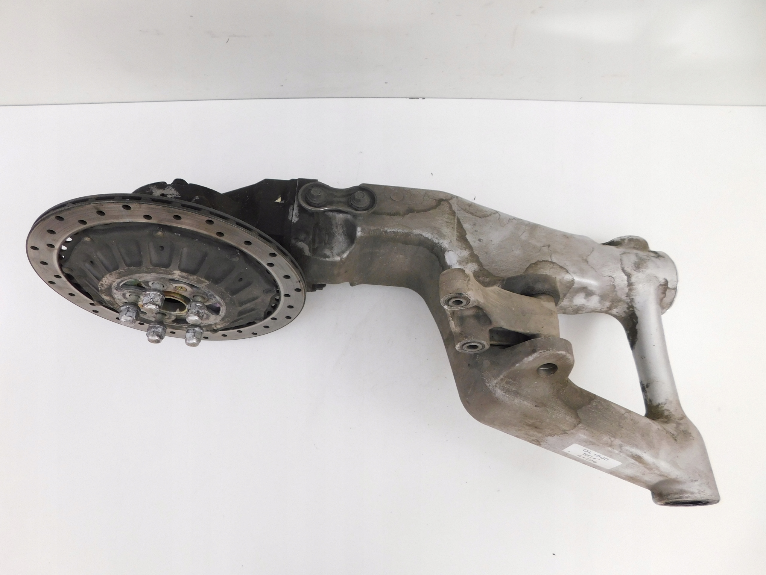 HONDA GOLDWING GL1800 SC47 РЫЧАГ ПОДВЕСКИ