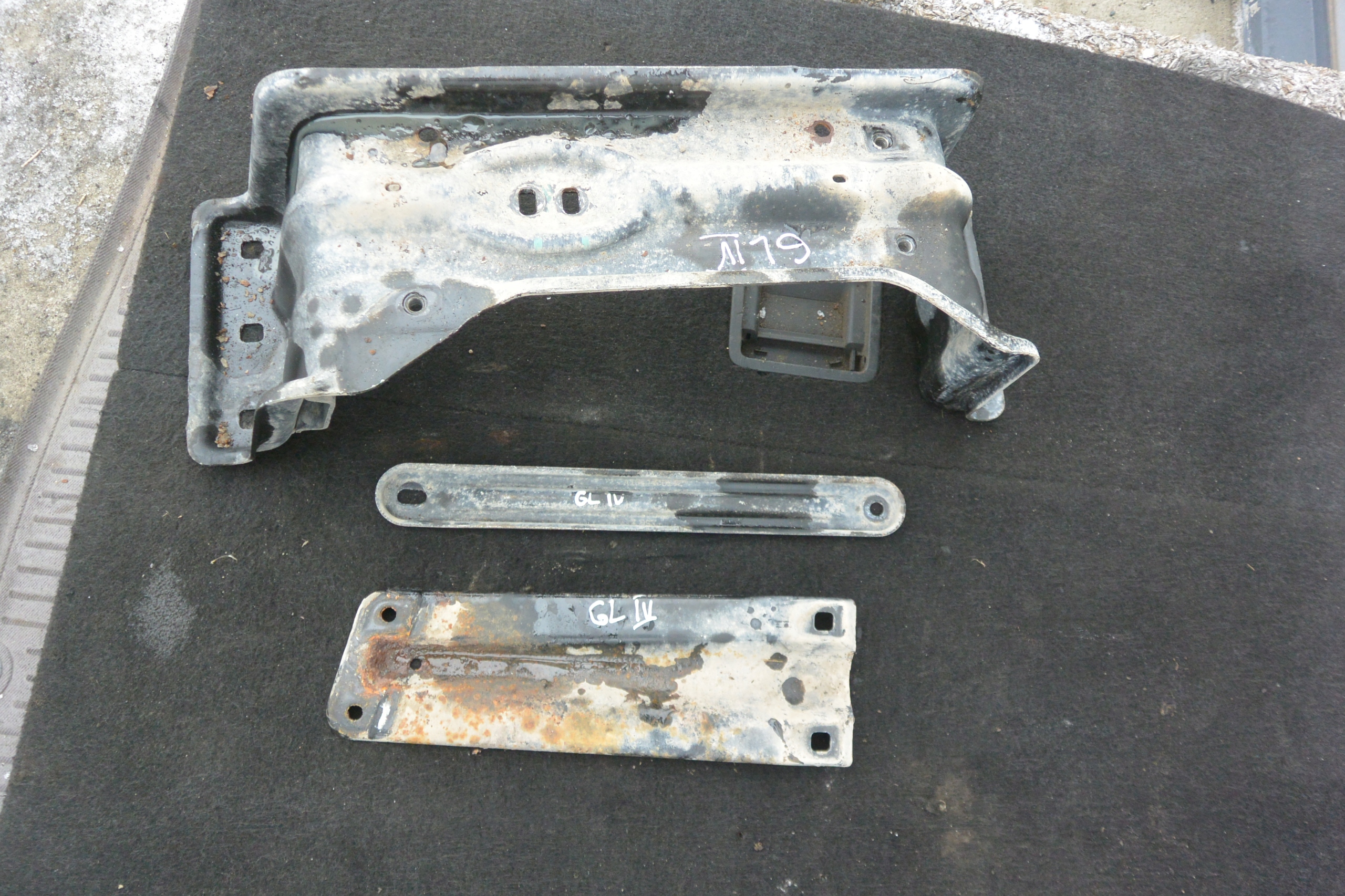 STÜTZE HALTER GETRIEBE KPL MERCEDES ML GL 164