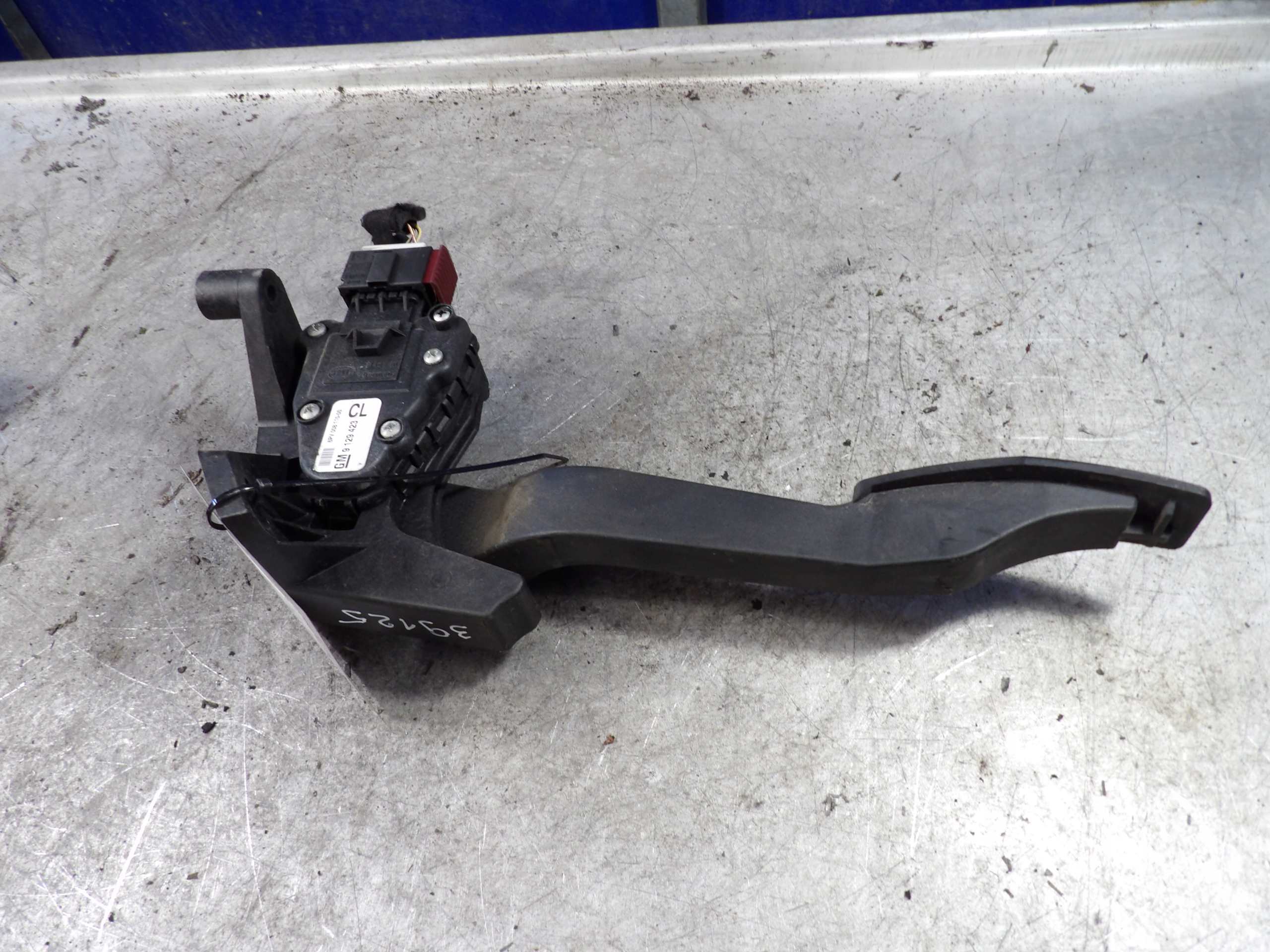 Opel Combo II accelerator pedal 1,3CDTI 9129423CL 6PV008110-00