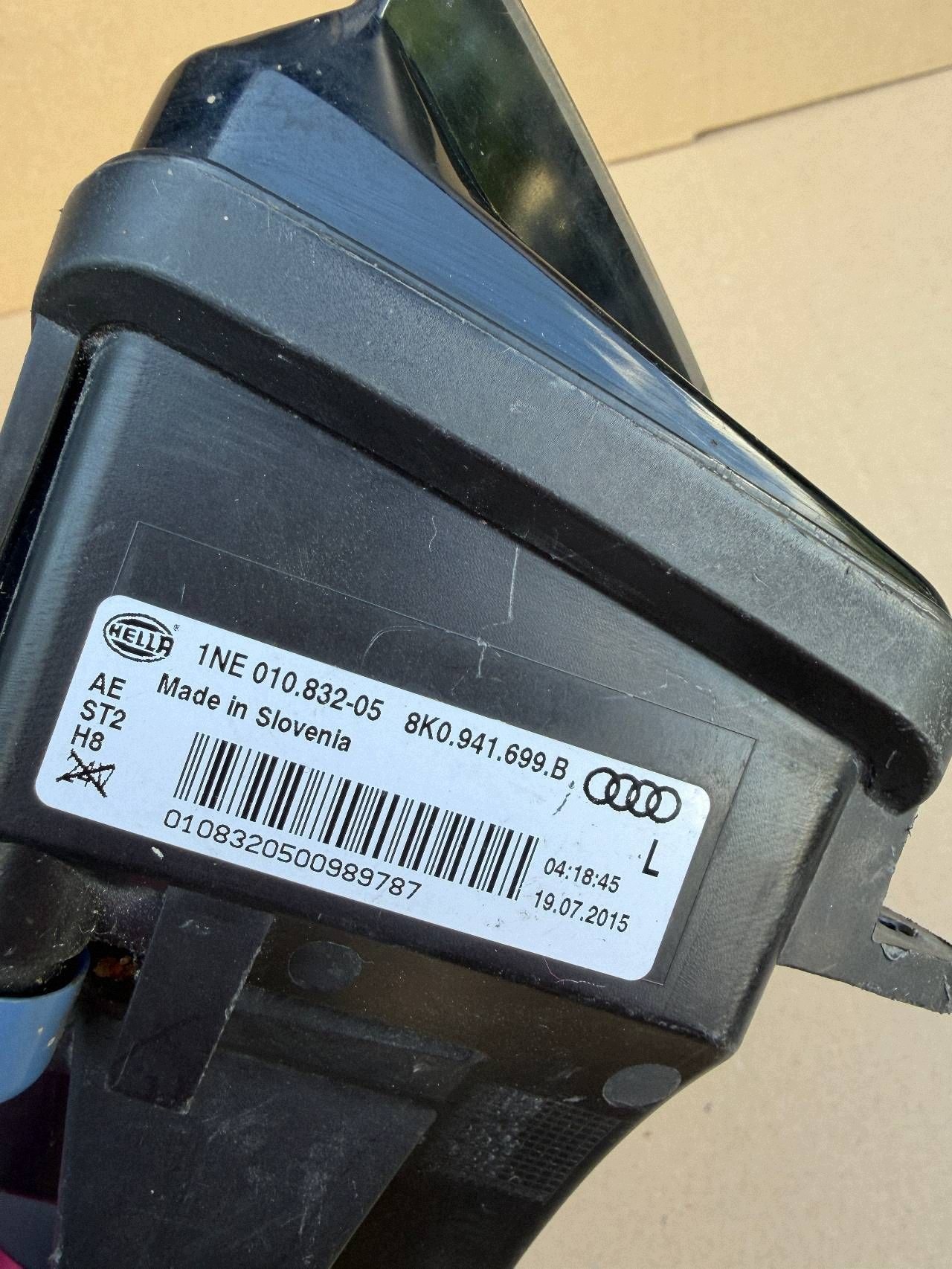 AUDI A4 B8 LIFT fog light light fog lights left front 8K0941699B