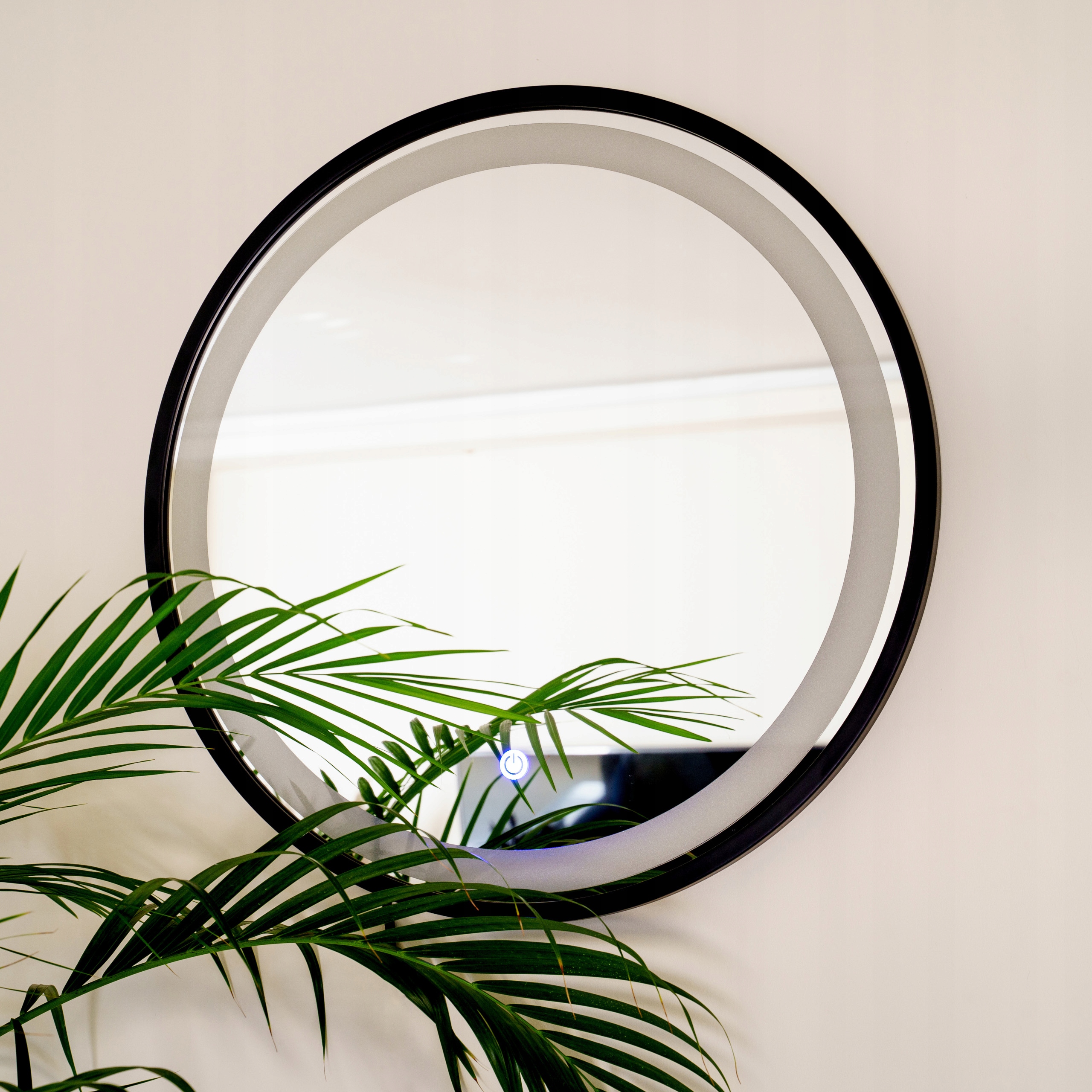 LUSTRO OKRĄGŁE LED CZARNE W RAMIE LOFT Z WŁĄCZNIKIEM DOTYKOWYM 60 CM Kod producenta 5904610014431