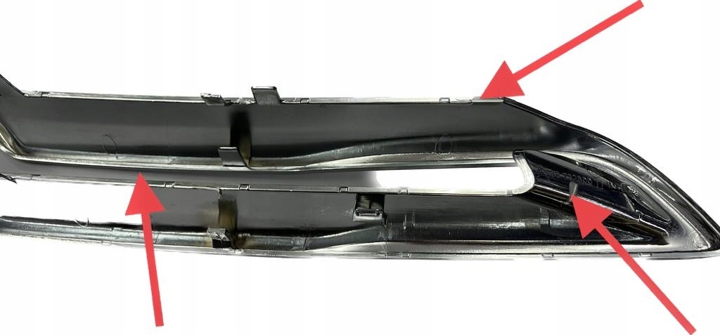 LISTWA CHROM CITROEN DS5 ORYGINAŁ 96732800VG NOWA Z MAŁYMI USZKODZENIAMI Numer katalogowy części 96732800VG