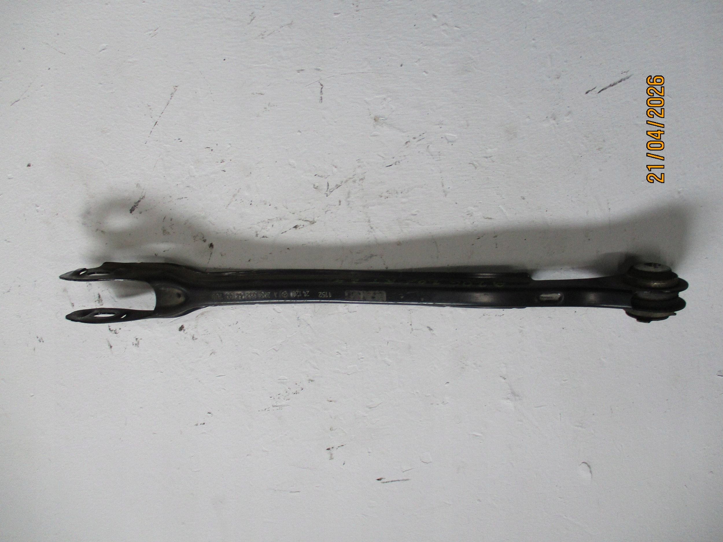 Querlenker hinten MERCEDES C W206 A2063524800 rechts