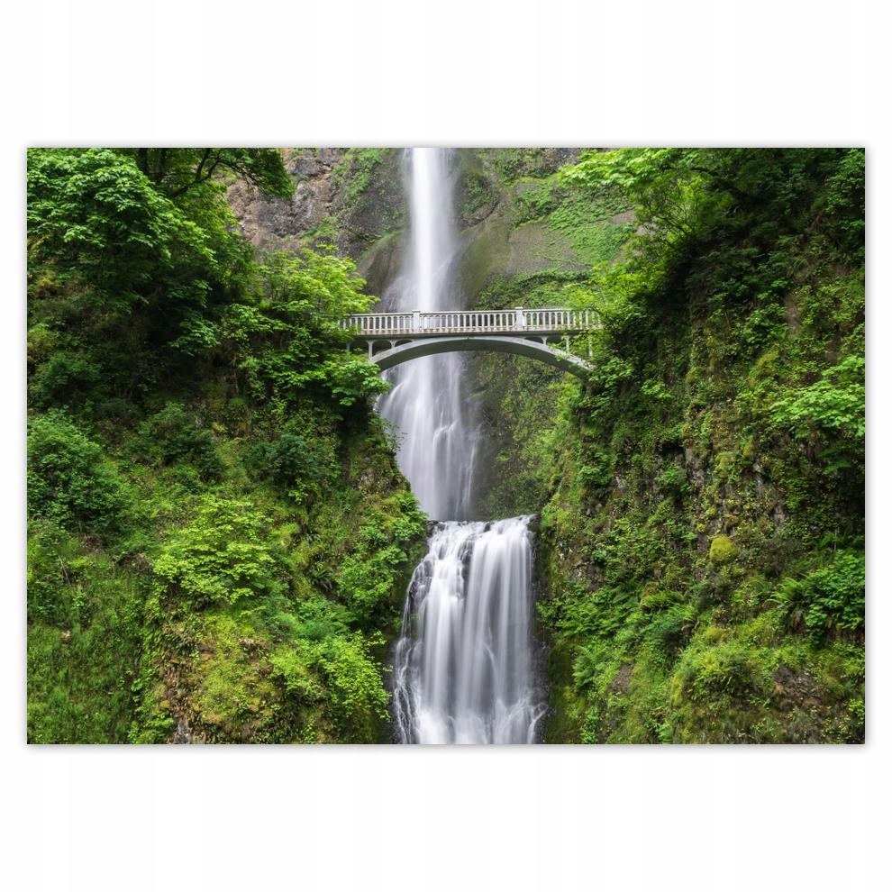 

Naklejki 70x50 Wysoki wodospad Kaskada