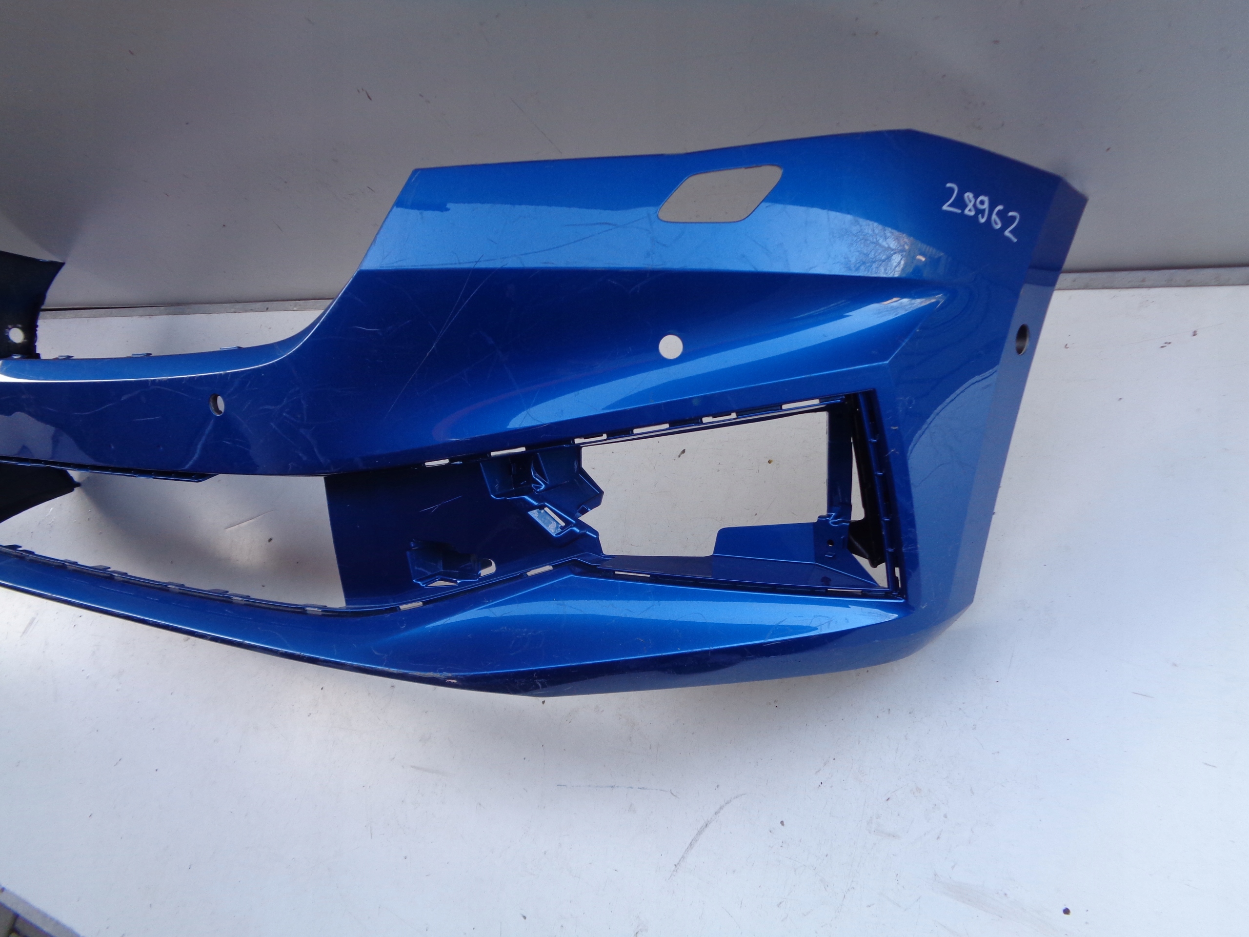 FRONTSTOSSSTANGE SKODA FABIA IV 4 6VA 21- NR 28962