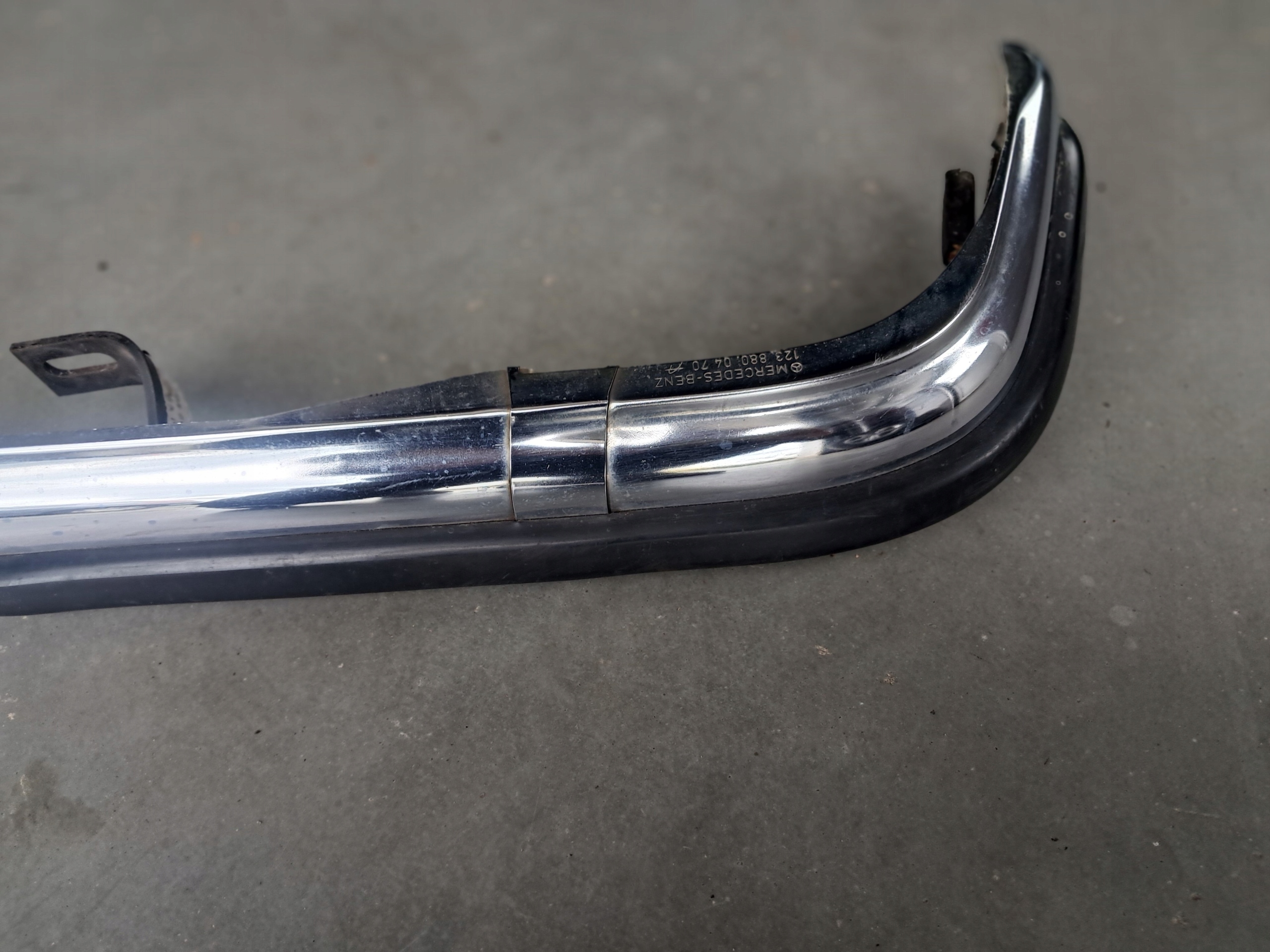 front bumper MERCEDES W123 COUPE 1238800270