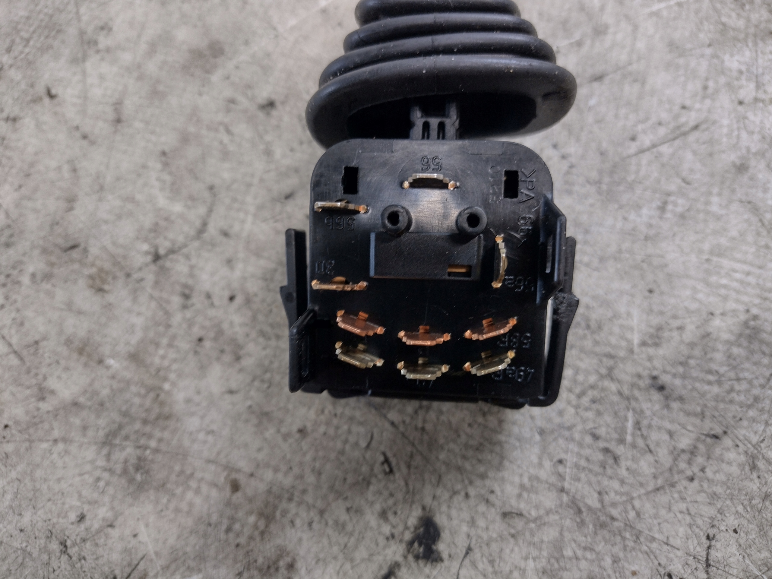 Manetka Indicateurs de direction Opel Zafira A 90560990