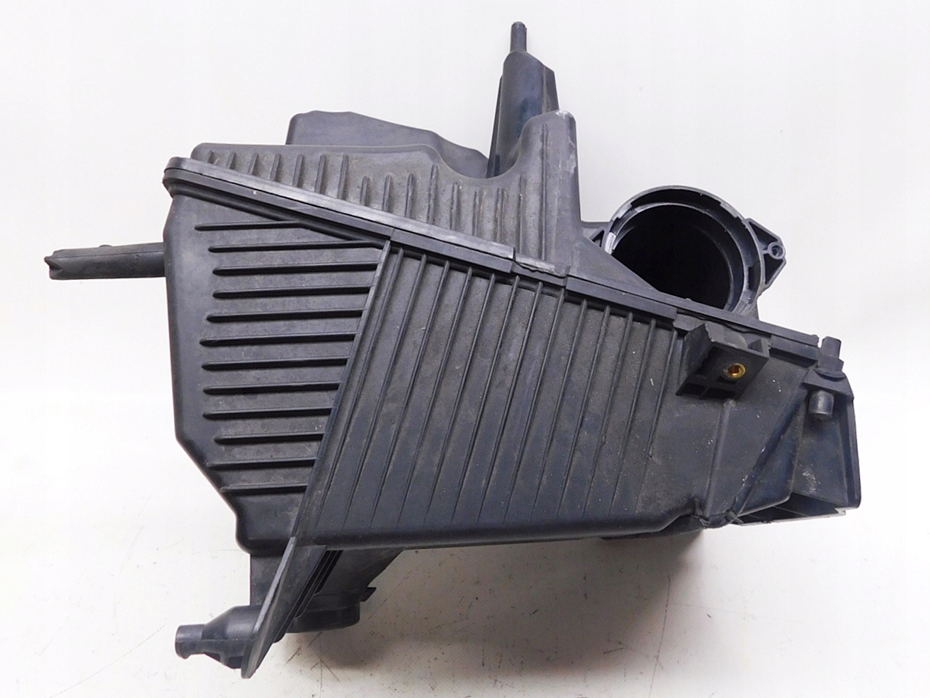 renault oe 8200788196 корпус салонного фильтра