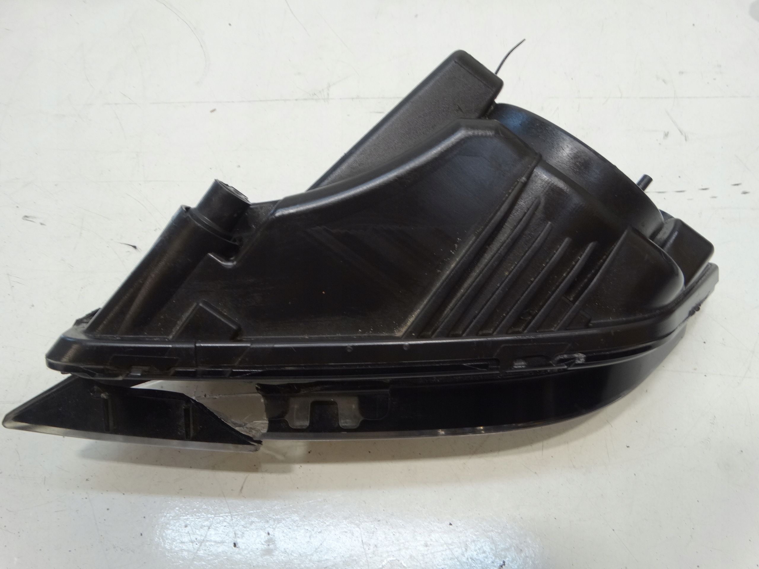 light fog light left front SEAT IBIZA MK4 6J9941701A