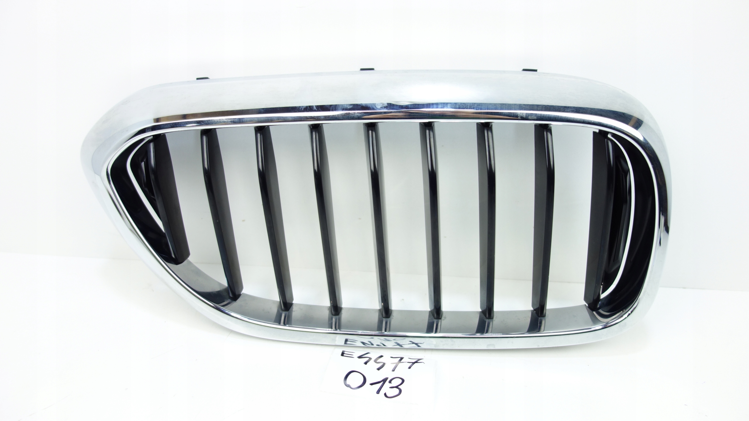 maska bubreg maska desna BMW 5 G30 G31 2017- 7383520