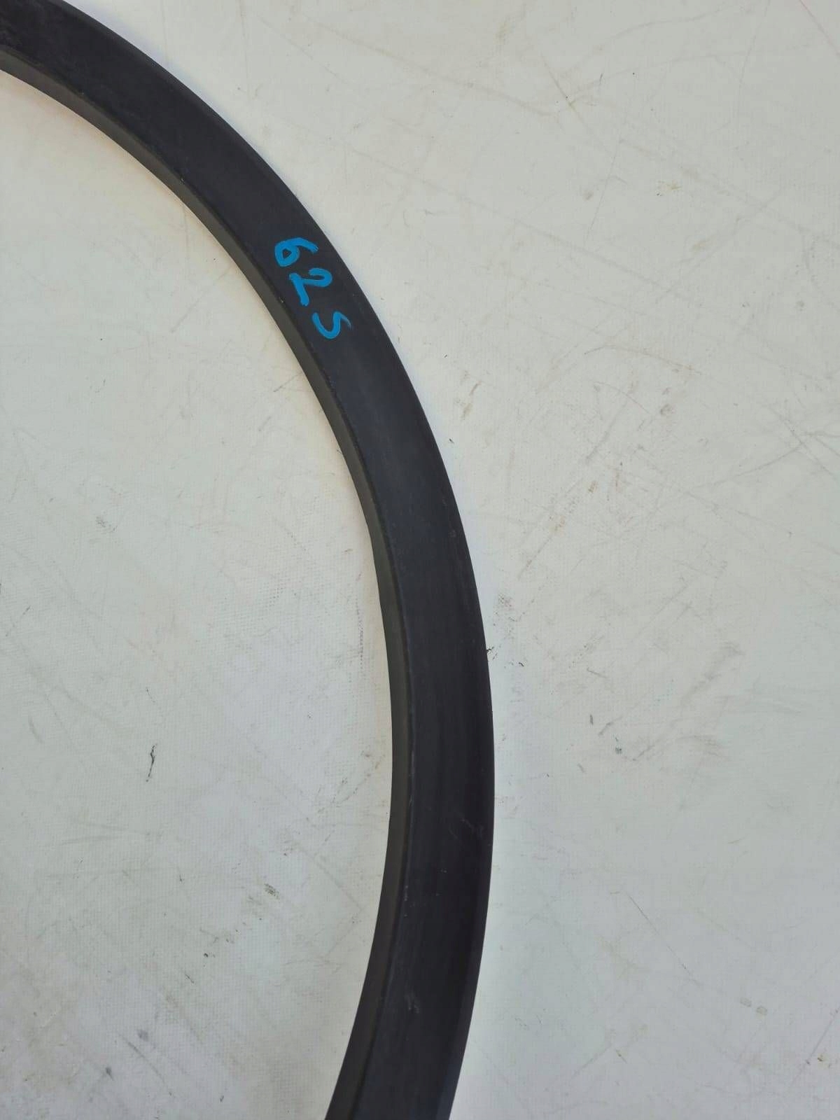 VW TIGUAN II 2 16-24 moulding cap right front