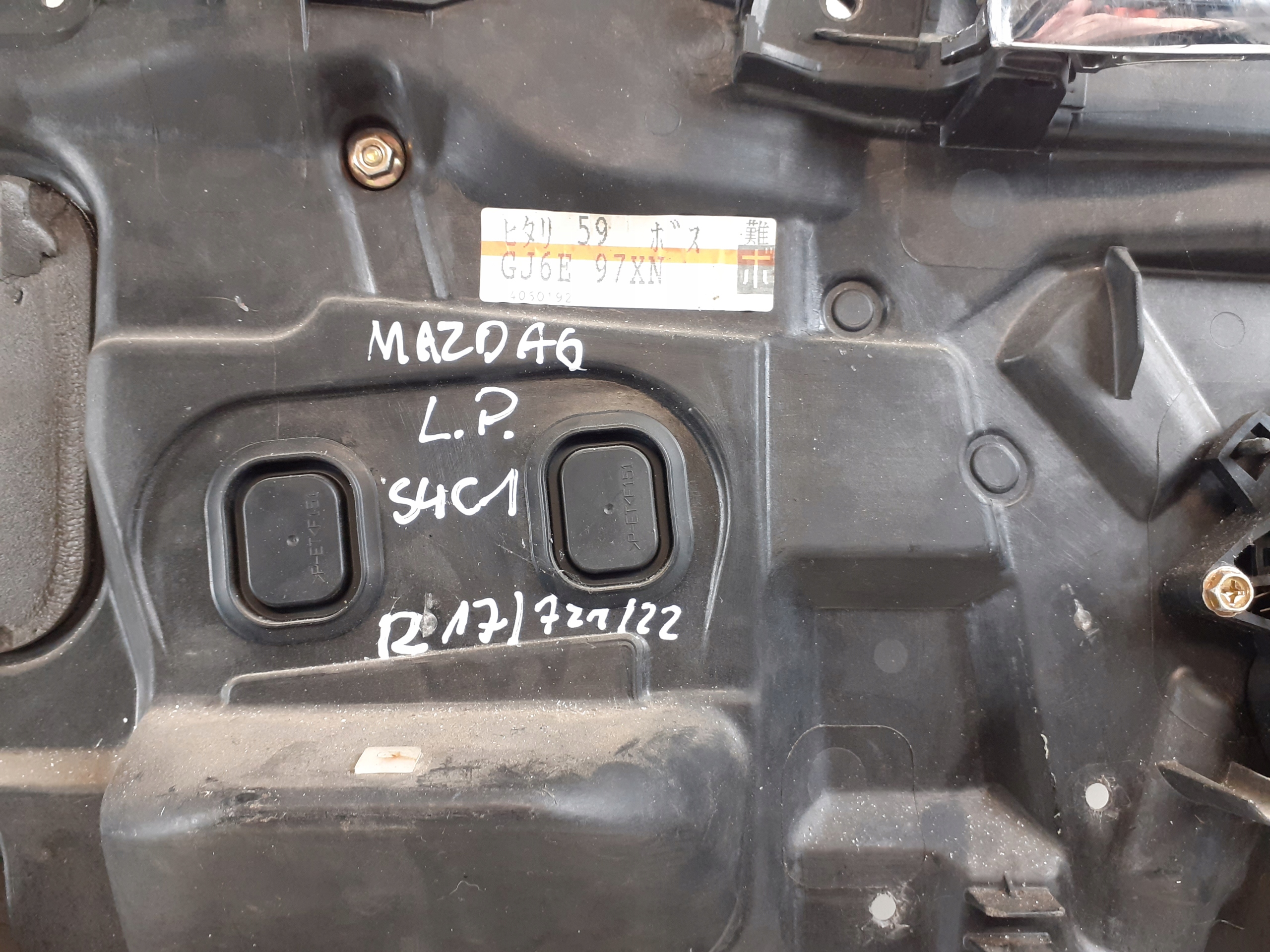 MAZDA 6 05 R Mécanisme Vitres Droite Avant+Poignée