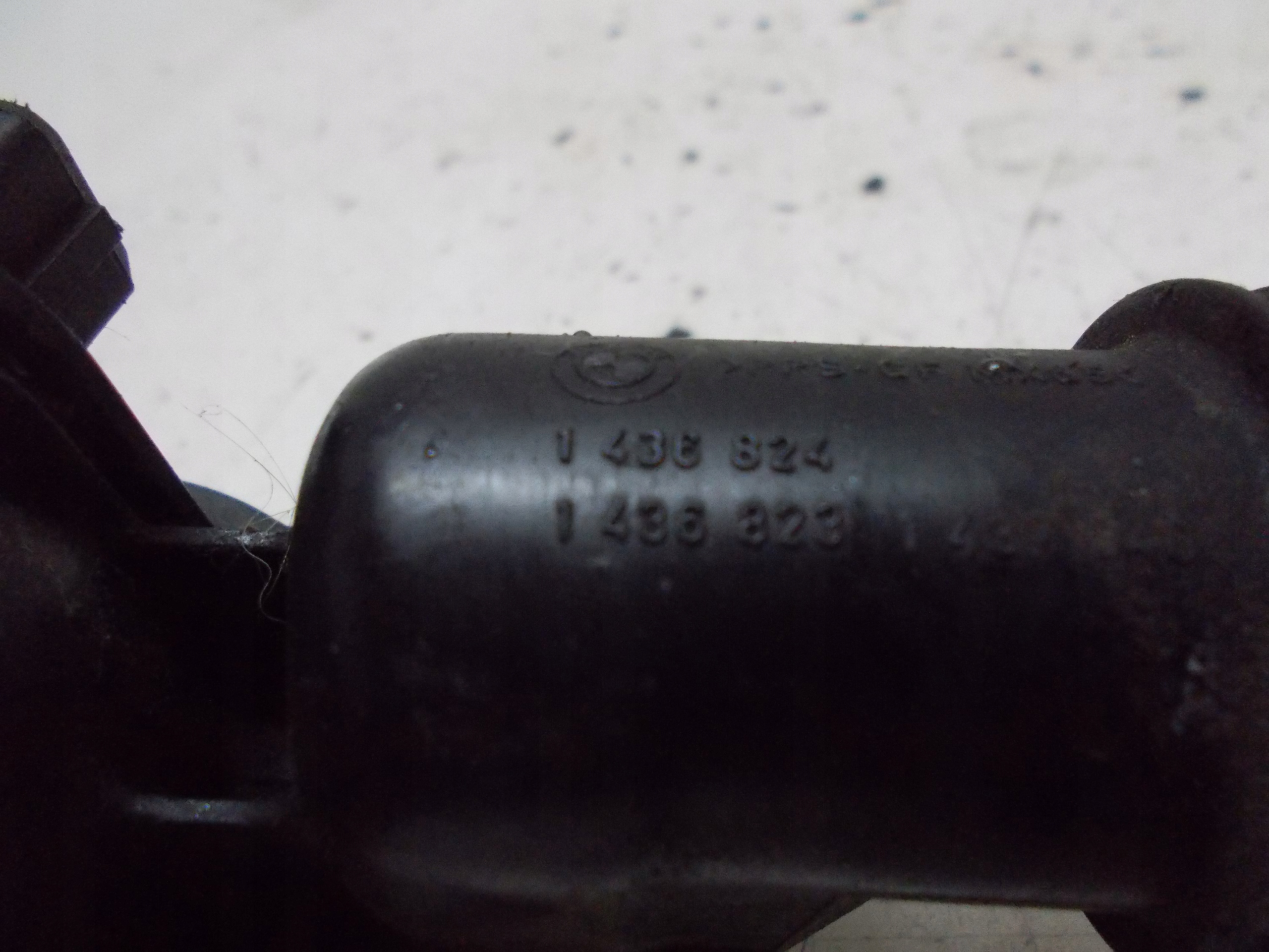 BMW E46 E439 2.2 scatola termostato 1436824