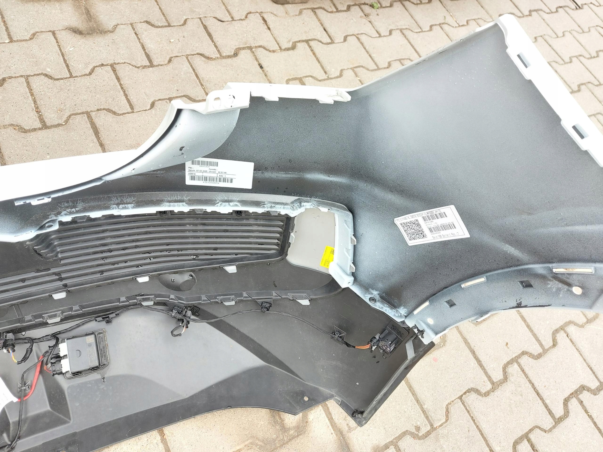 Ford Explorer VII R2KB bumper rear part complete 7VTAWWA