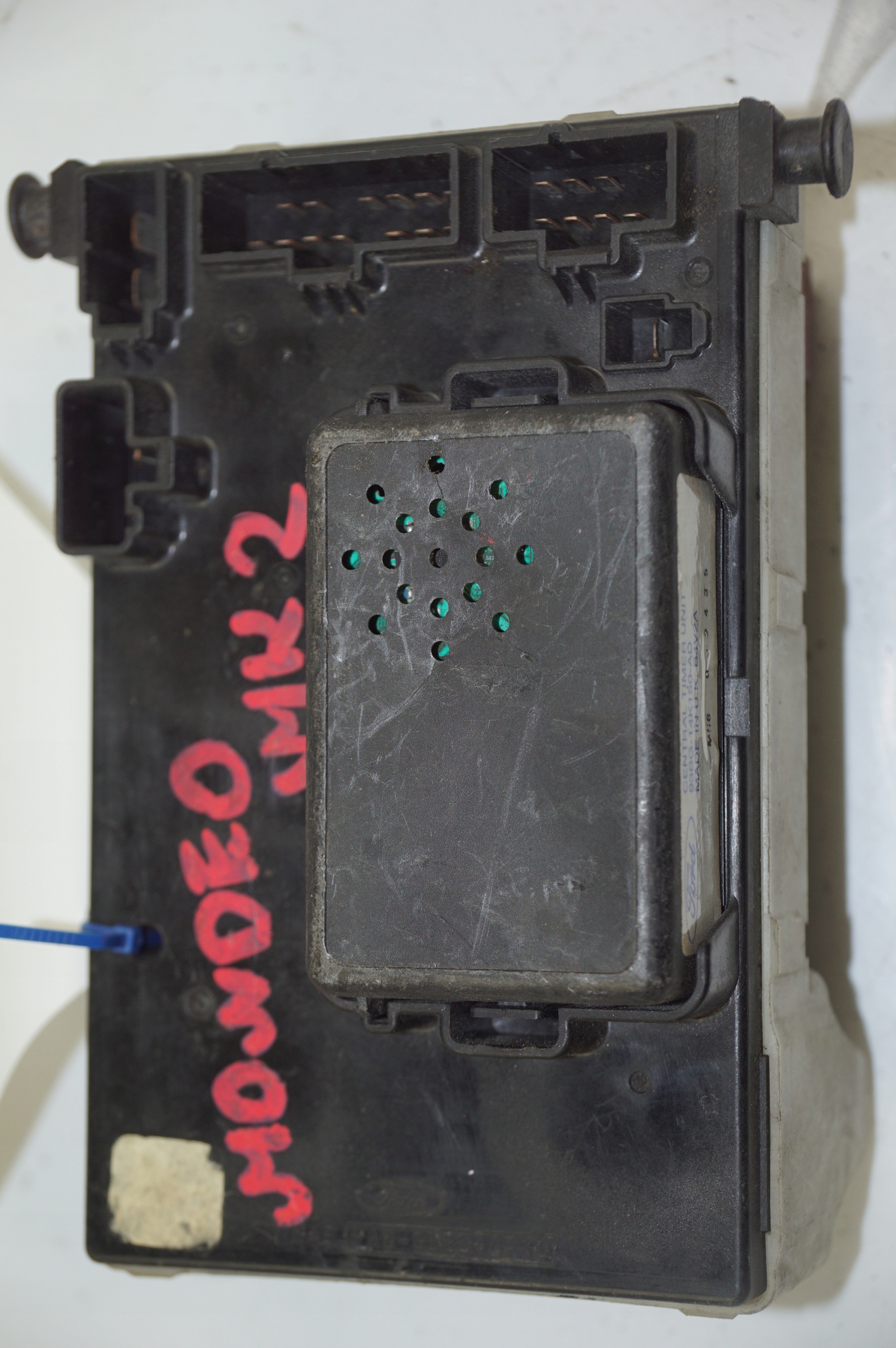 Module fusibles BSI 93BG14K150AD FORD MONDEO