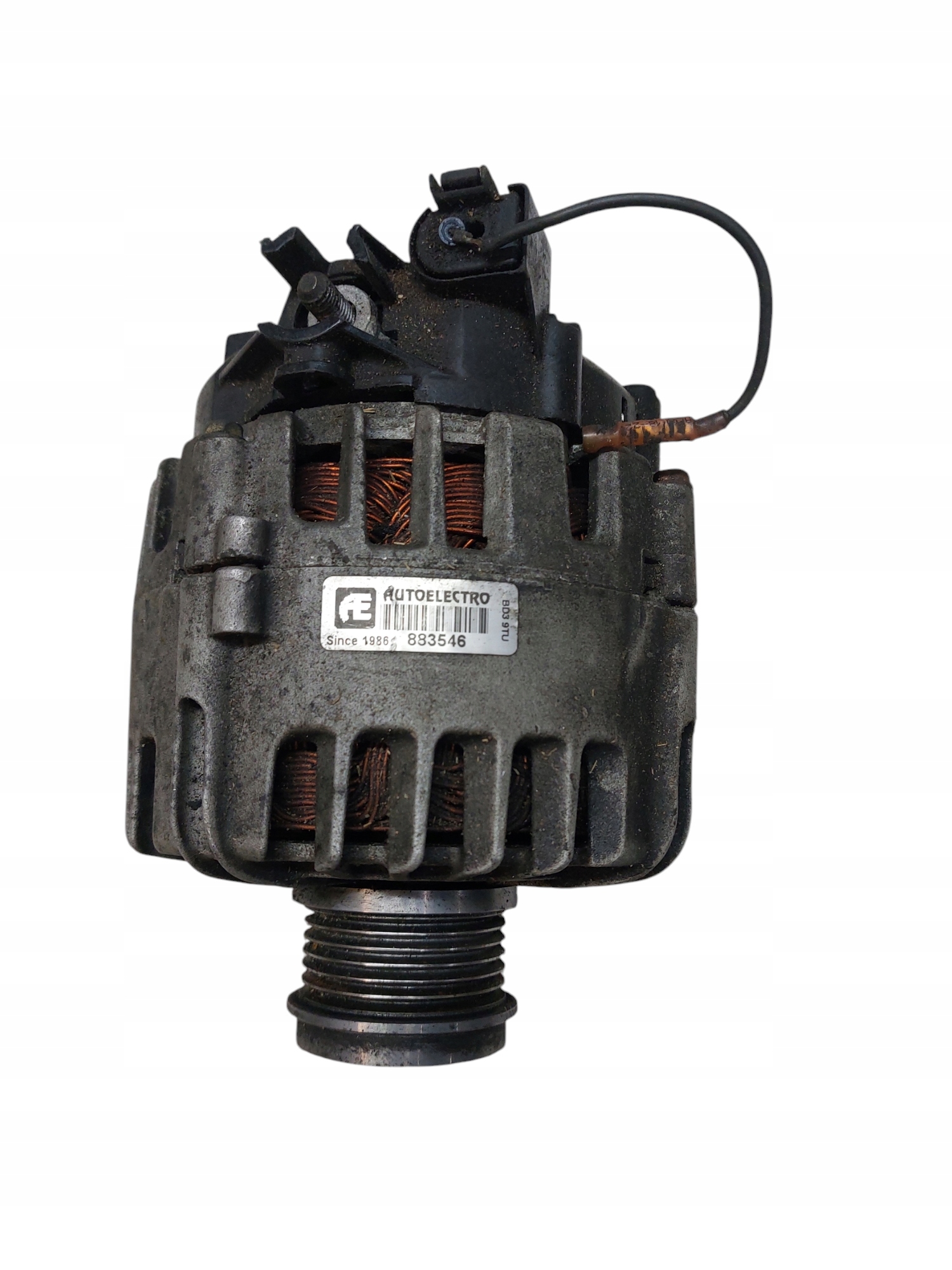 ALTERNATOR FORD MONDEO MK4 2.2 883546