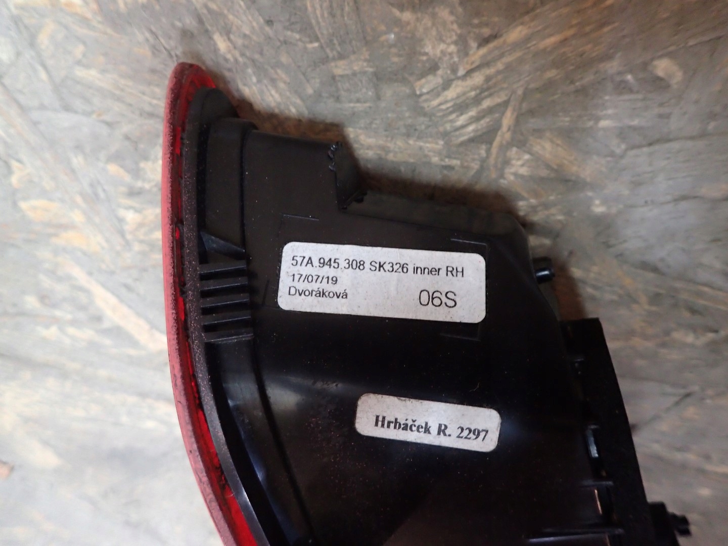 light right rear right rear part SKODA KAROQ NU7 2017