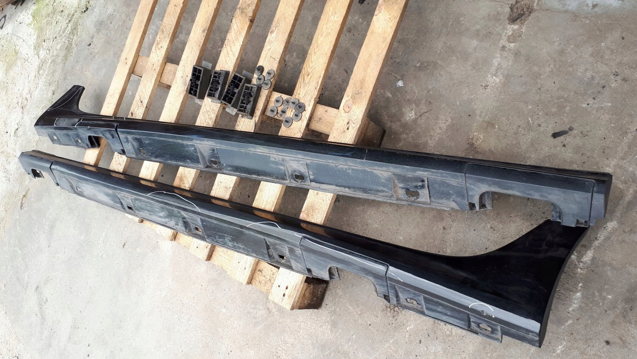 A6 C7 LIFT moulding threshold left right SLINE LY9B 2X