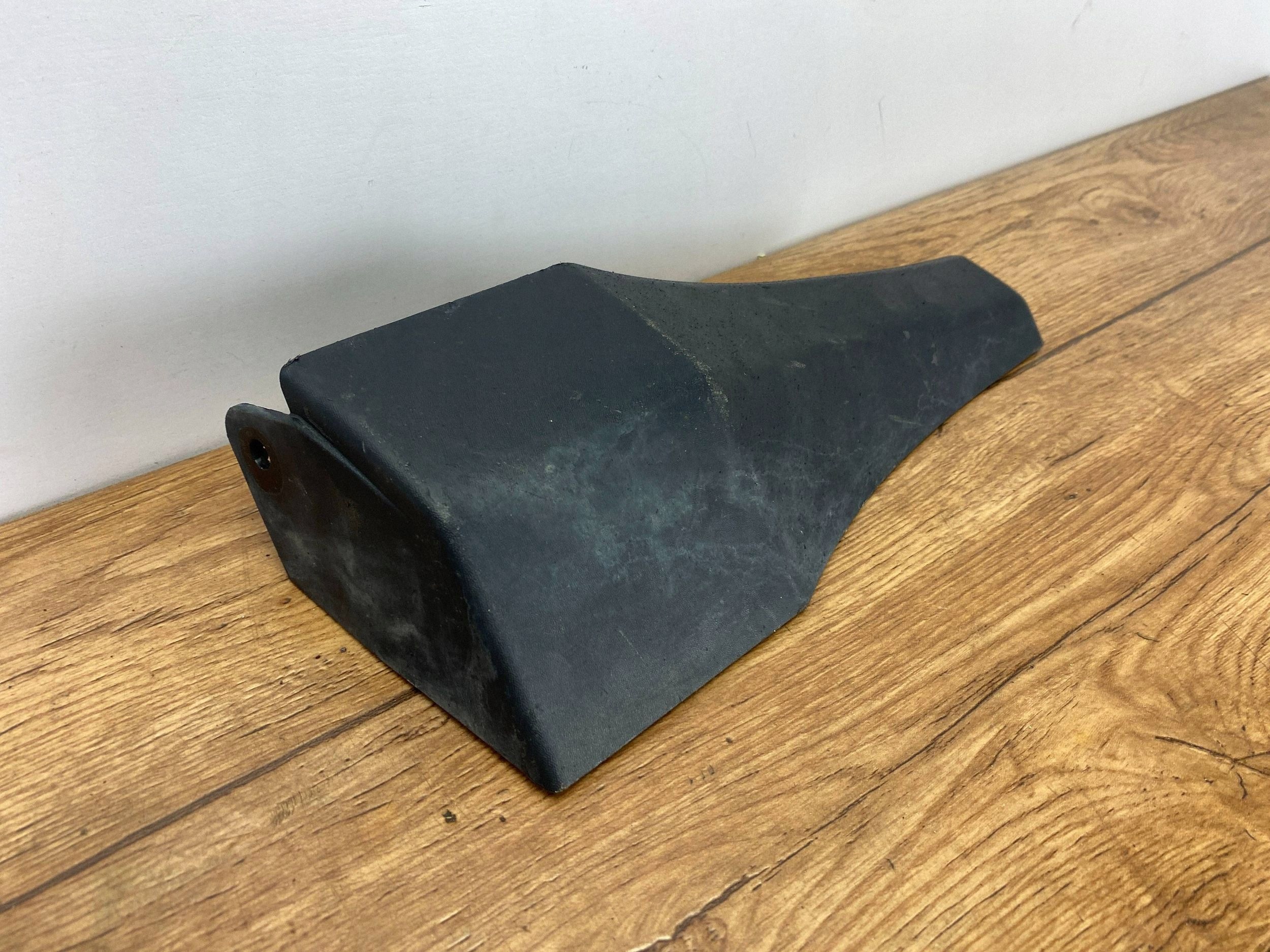 Couverture nadkola Arrière Droit Ram 1500 DT 2019+