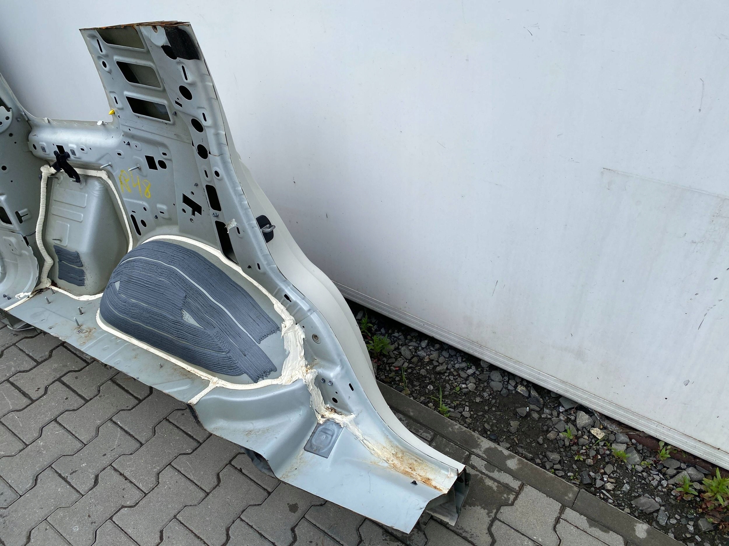 LONGHERONE posteriore sinistra parafango Cadillac Escalade IV 2015+
