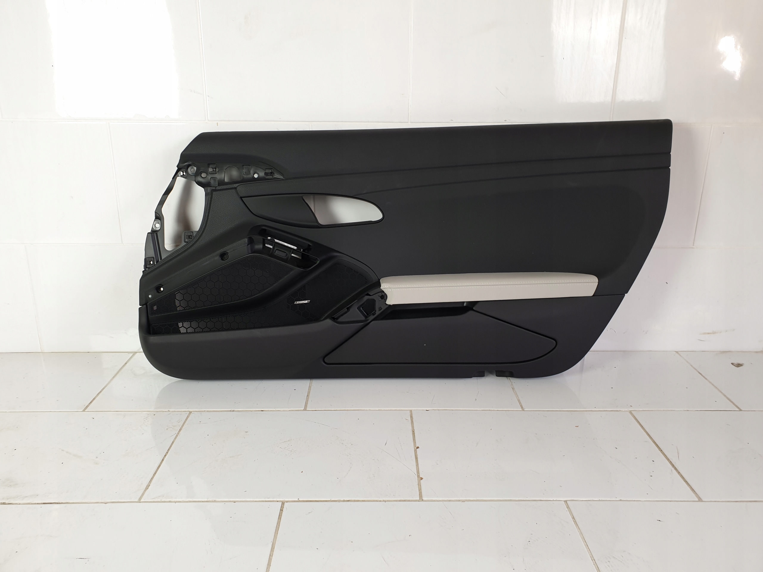 991555204 - PORSCHE 991 911 GT3 БЕКОН ОБИВКА ПРАВОЙ ДВЕРИ
