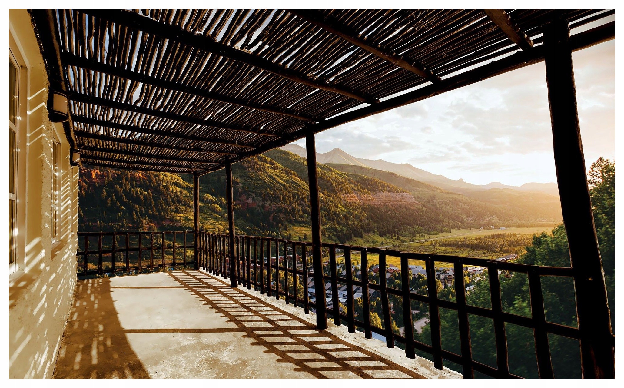 Fototapeta Balkon s výhledem na hory vinylová 368x254 lepidlo