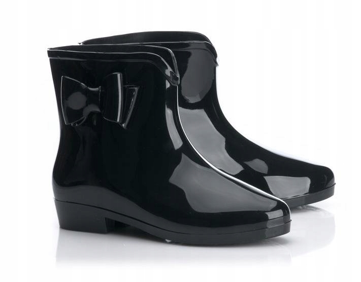 5863 KRÓTKIE CZARNE KALOSZE GUMOWE KOKARDA 38 Płeć kobieta