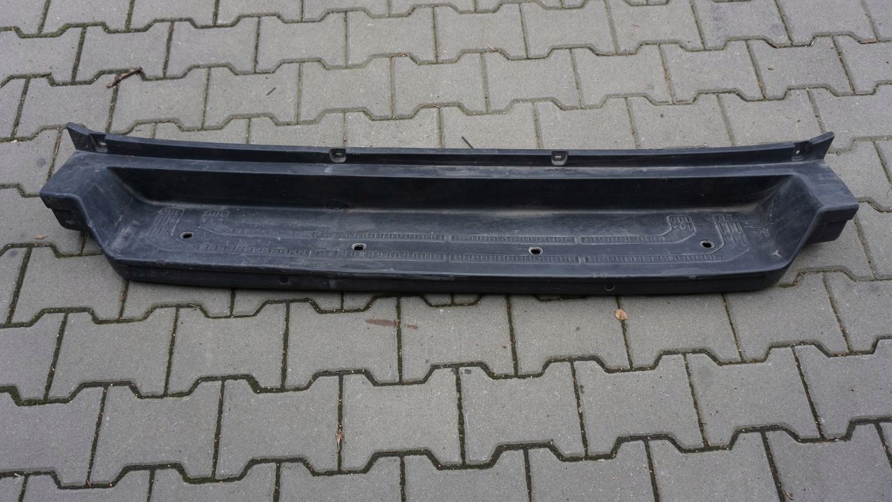 VW CRAFTER II - STOPIEN hátsó küszöb