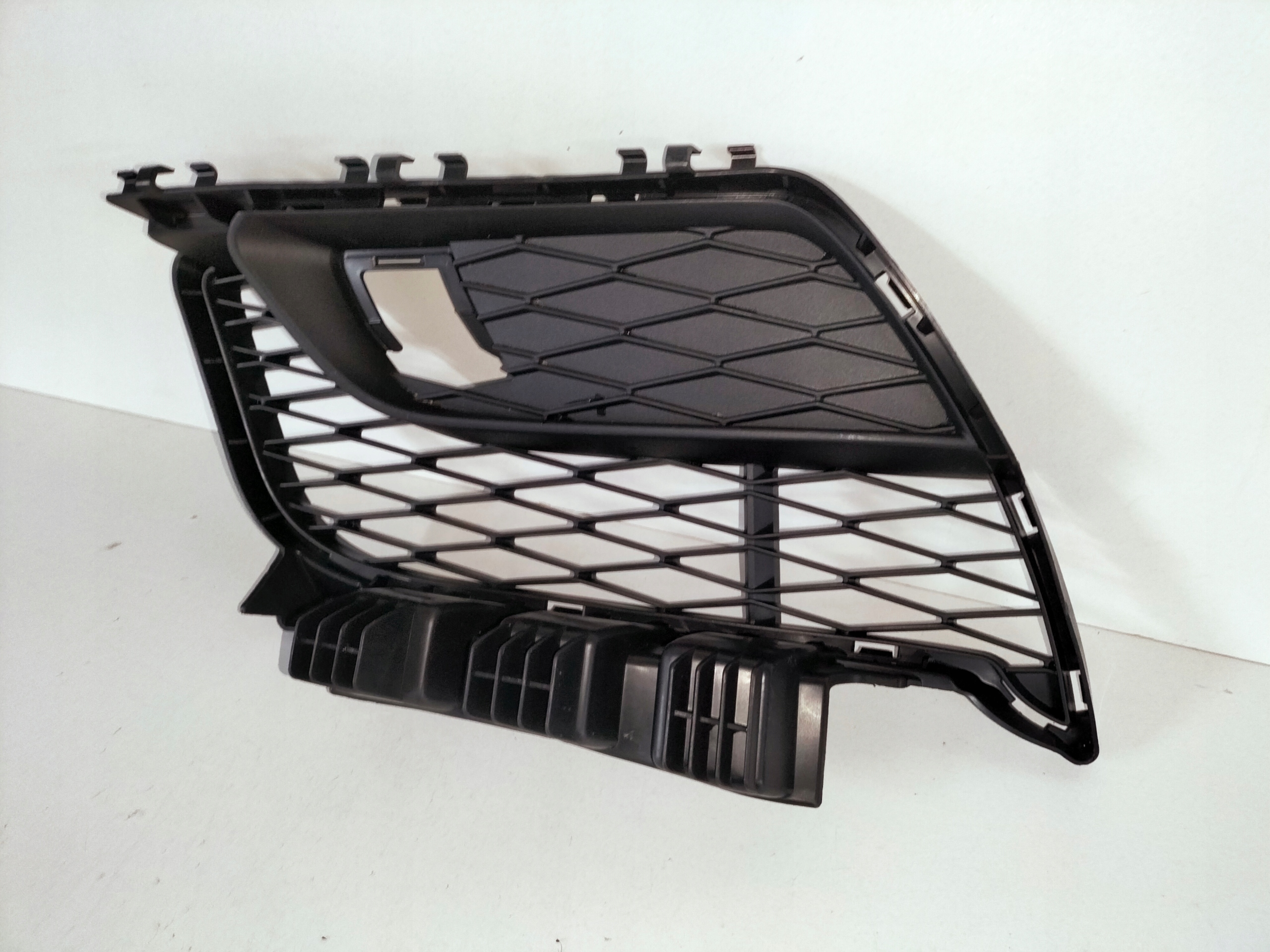 grille grid of a bumper left TOYOTA SUPRA 19