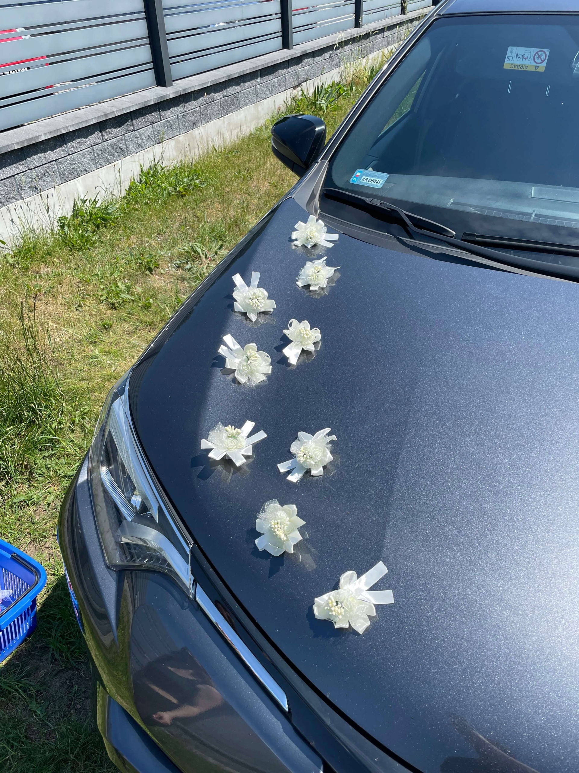 Dekoracja samochodu ozdoba auto ślub kwiaty krem Kolor dominujący ecru