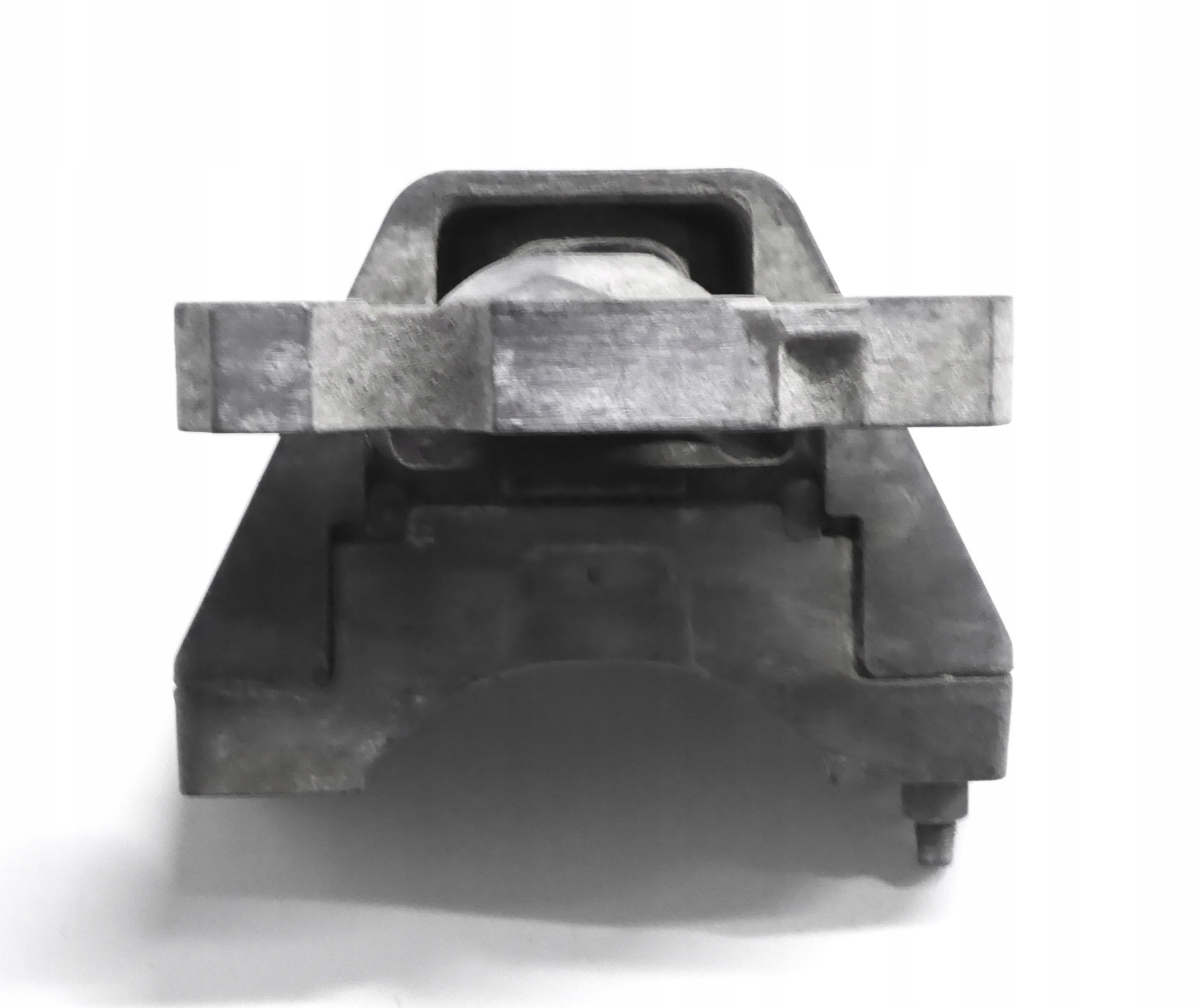 engine mount OPEL VECTRA C SIGNUM 3.0 CDTI 177