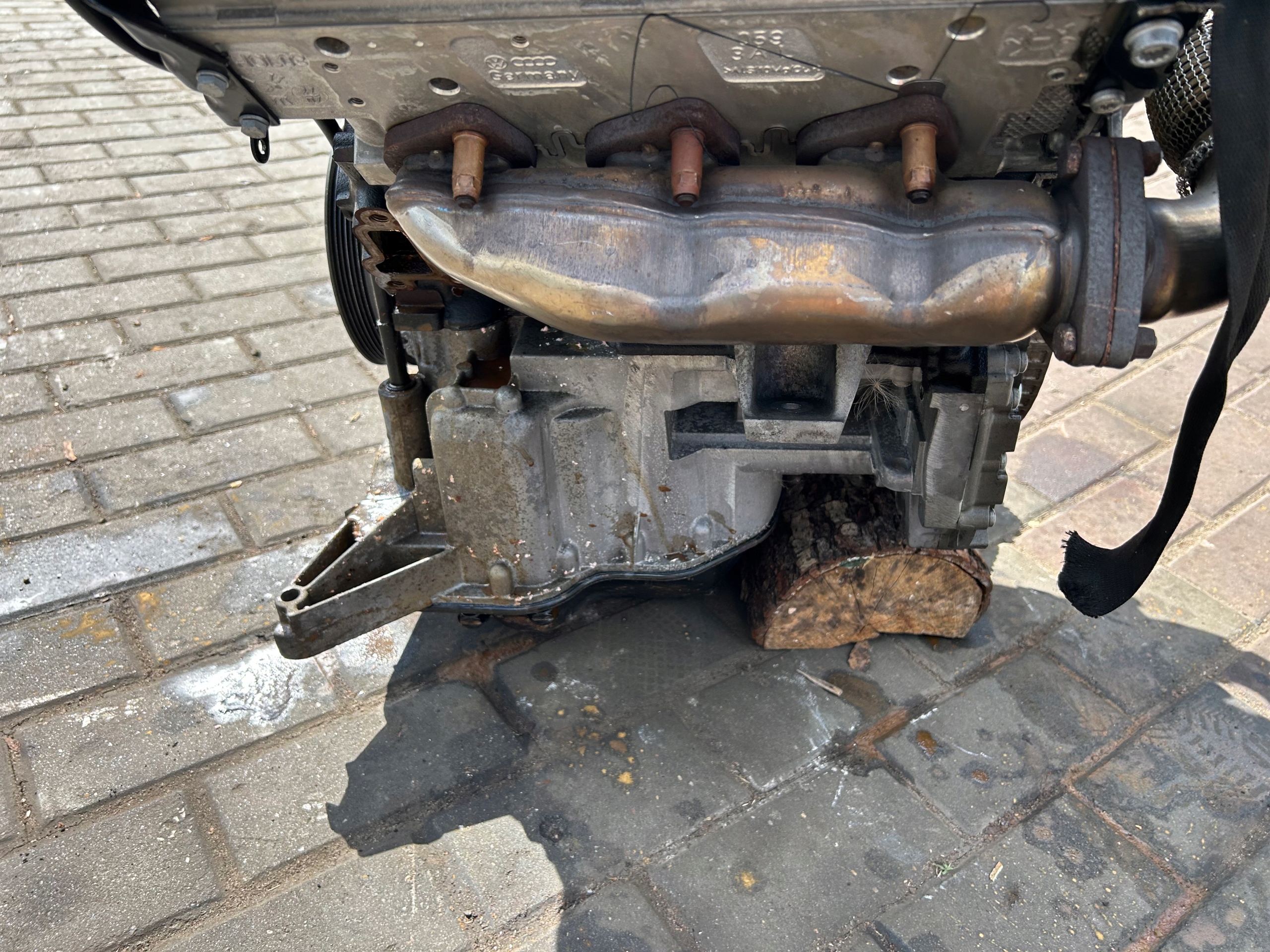 Audi Q7 TOUAREG 3.0 tdi Двигатель