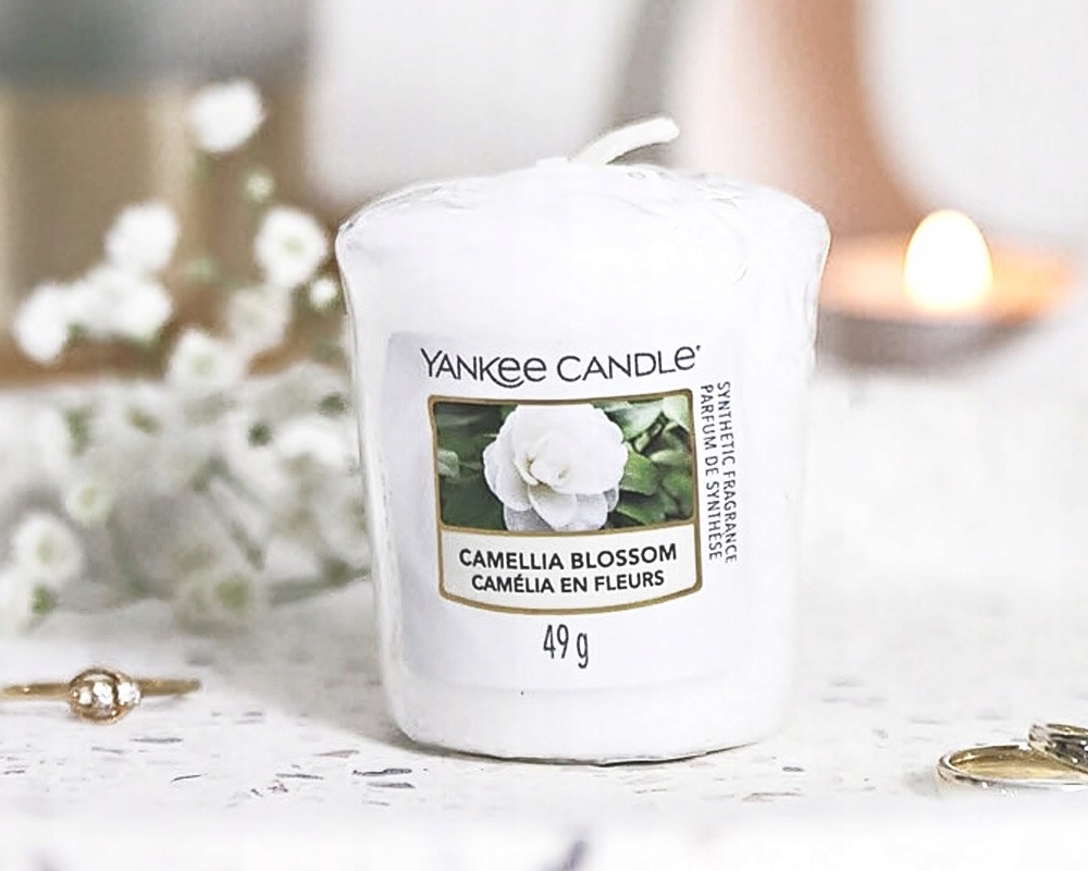

Yankee Candle Świeca Votive Camellia Blossom