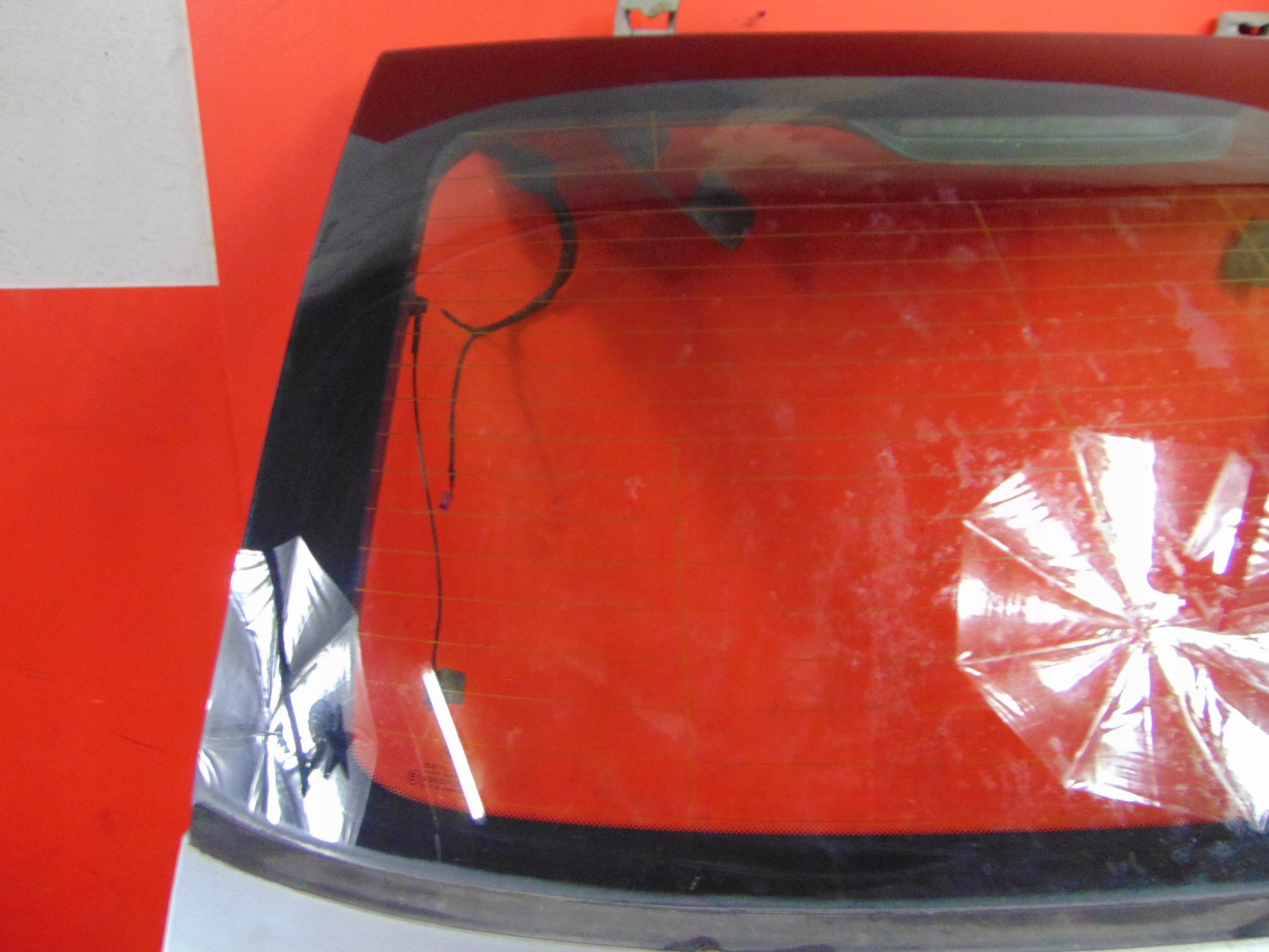 BMW 3 E46 COMPACT window rear part trunk door boot rear