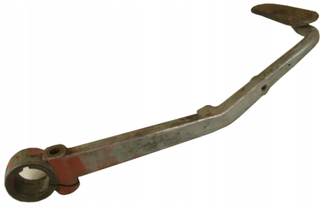 Педаль тормоза левая Massey Ferguson Ursus 1666026m1